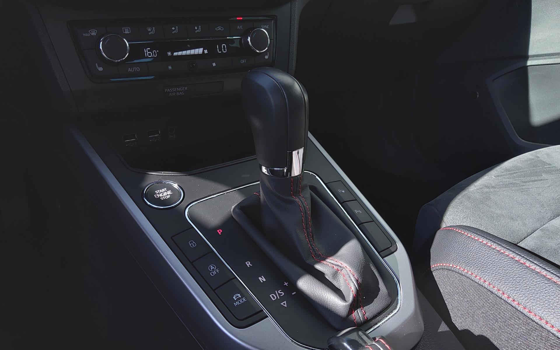 Foto van Seat Arona