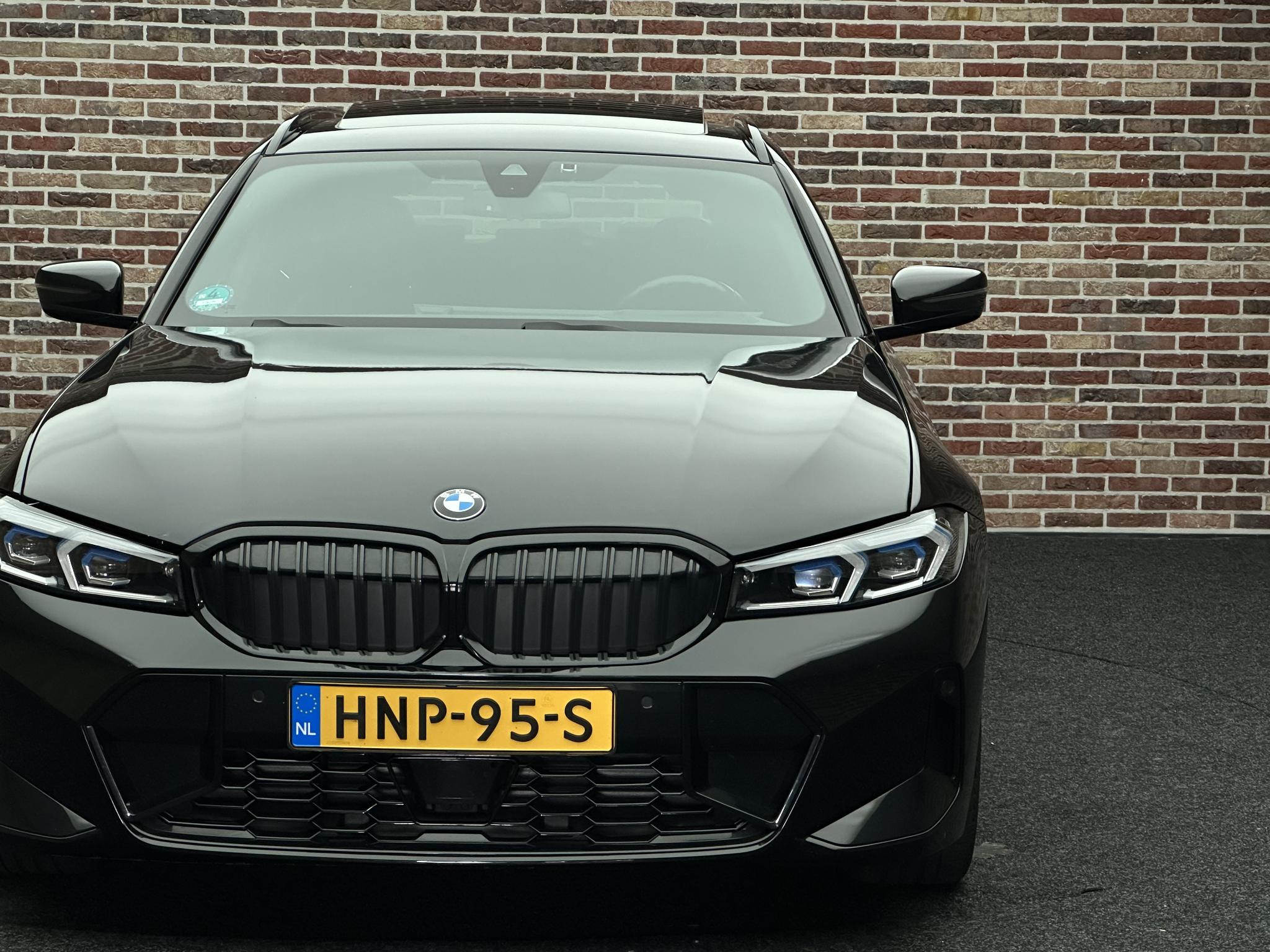 Foto van BMW 320i