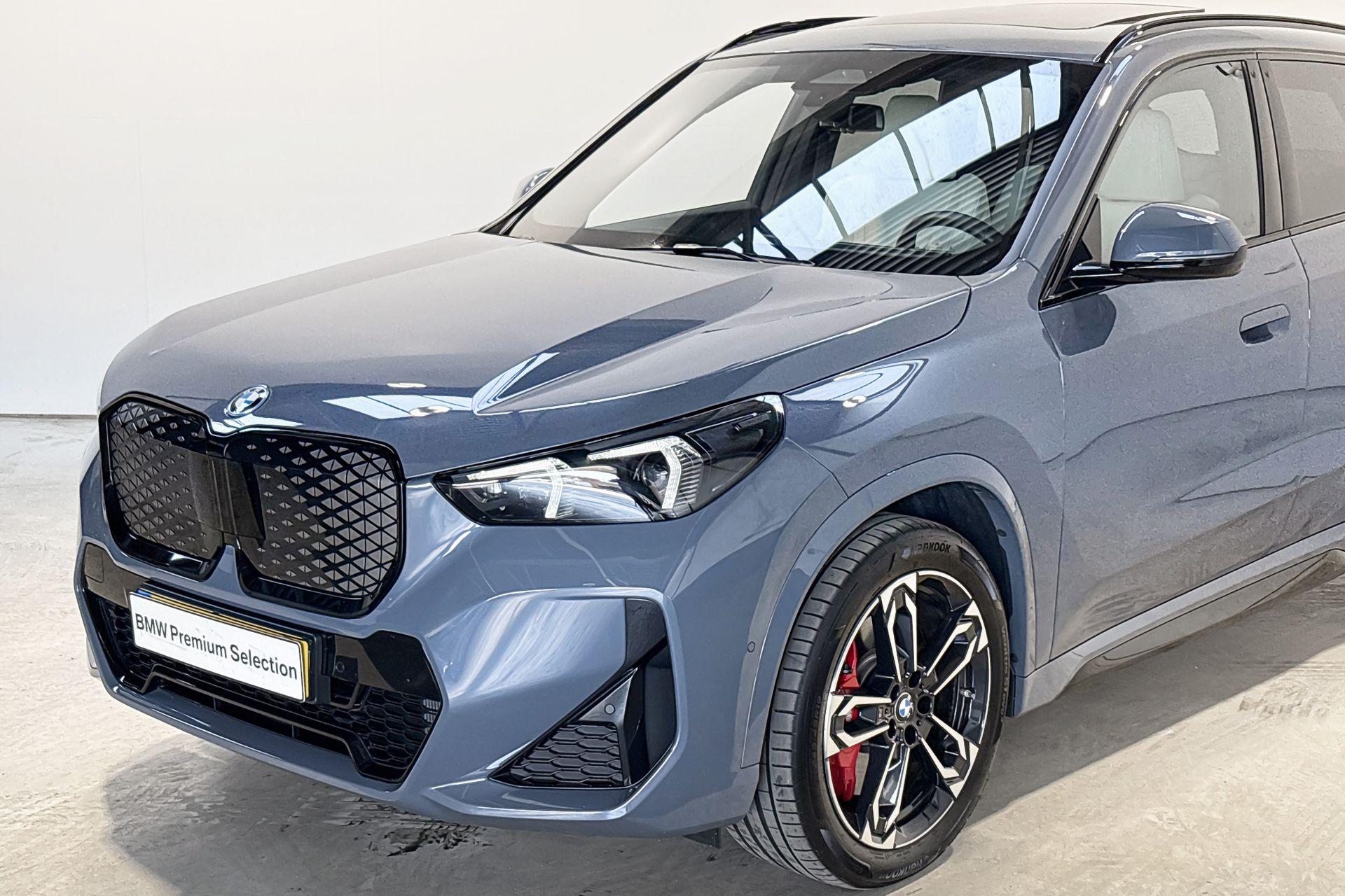 Foto van BMW Ix1 Edrive20