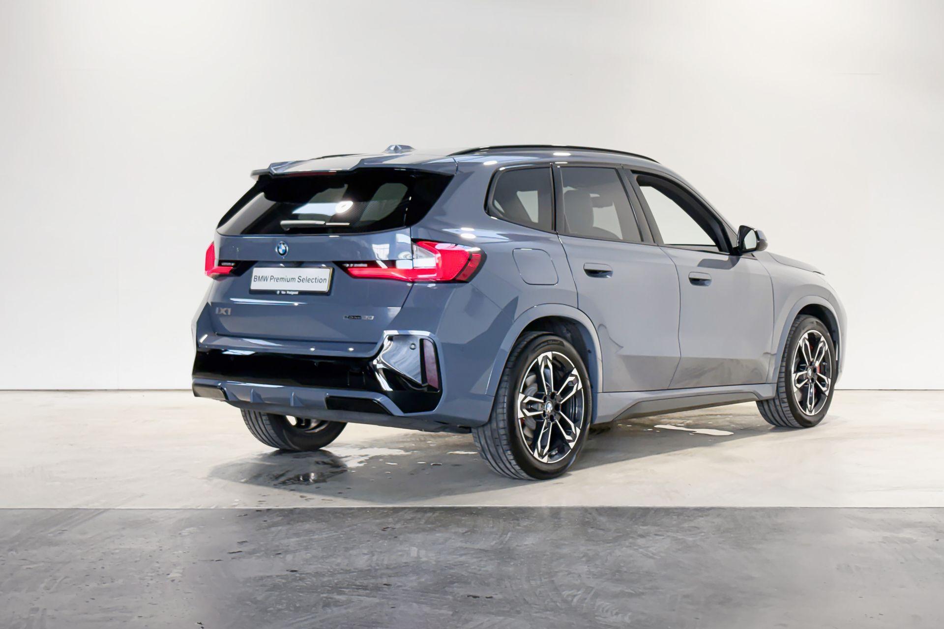 Foto van BMW Ix1 Edrive20