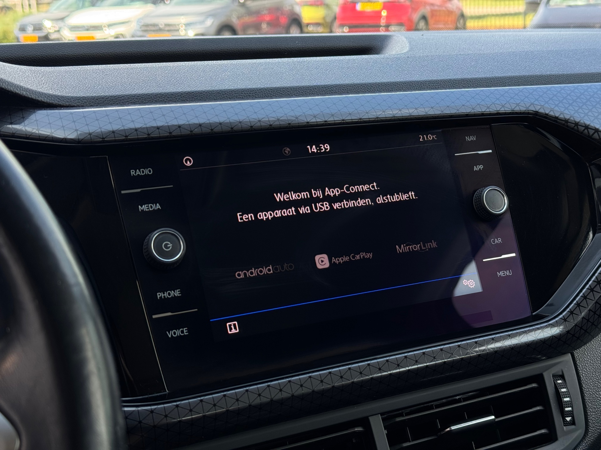 Foto van Volkswagen T-cross