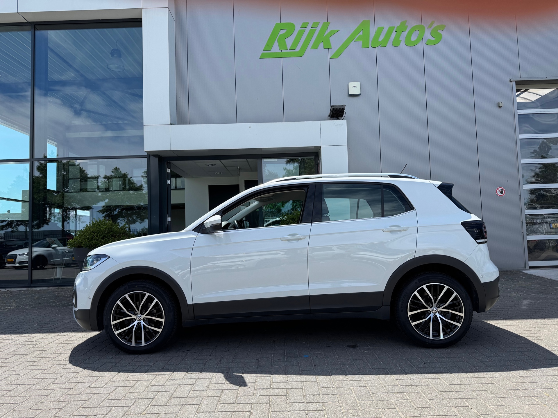 Foto van Volkswagen T-cross