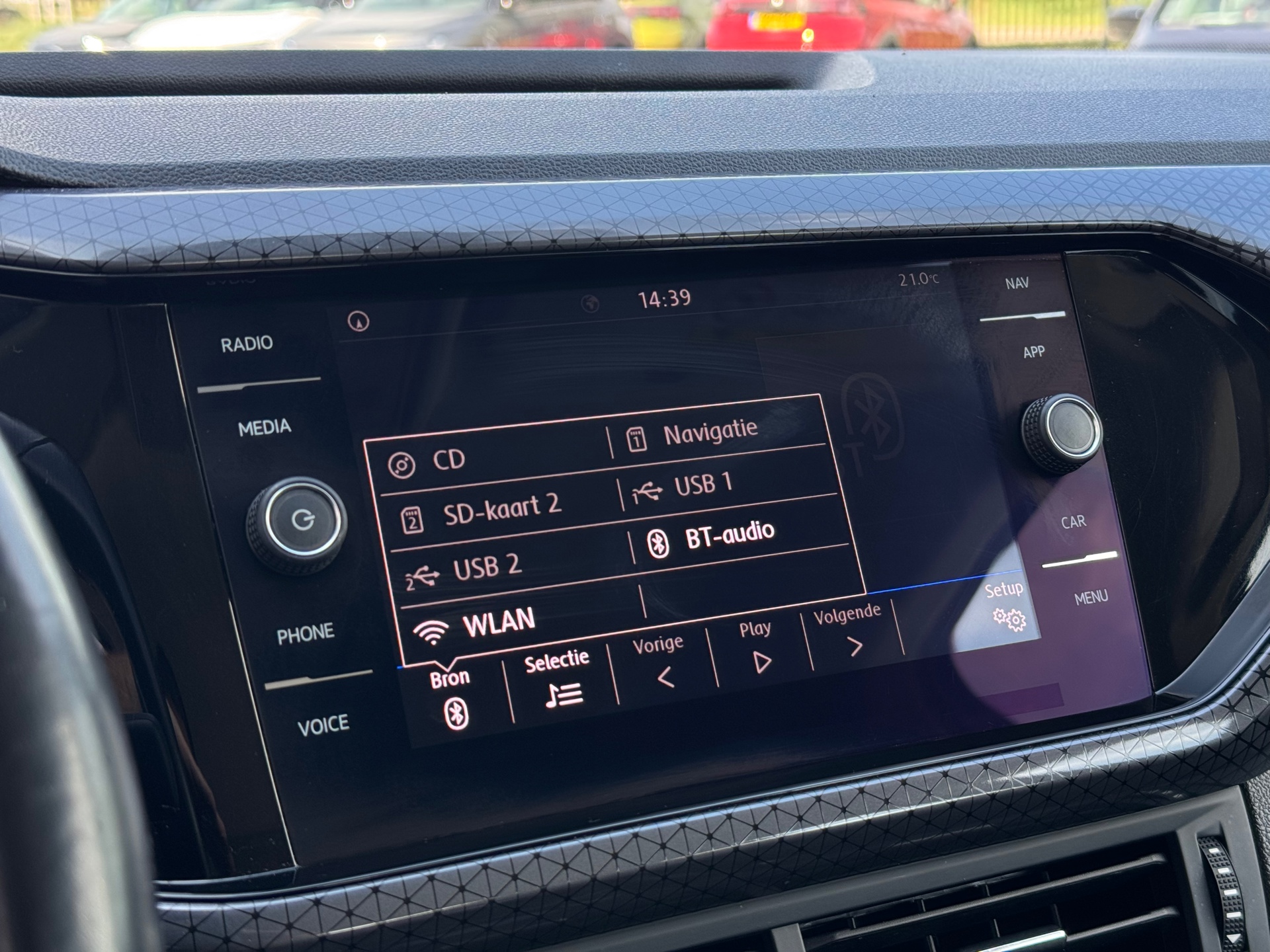 Foto van Volkswagen T-cross