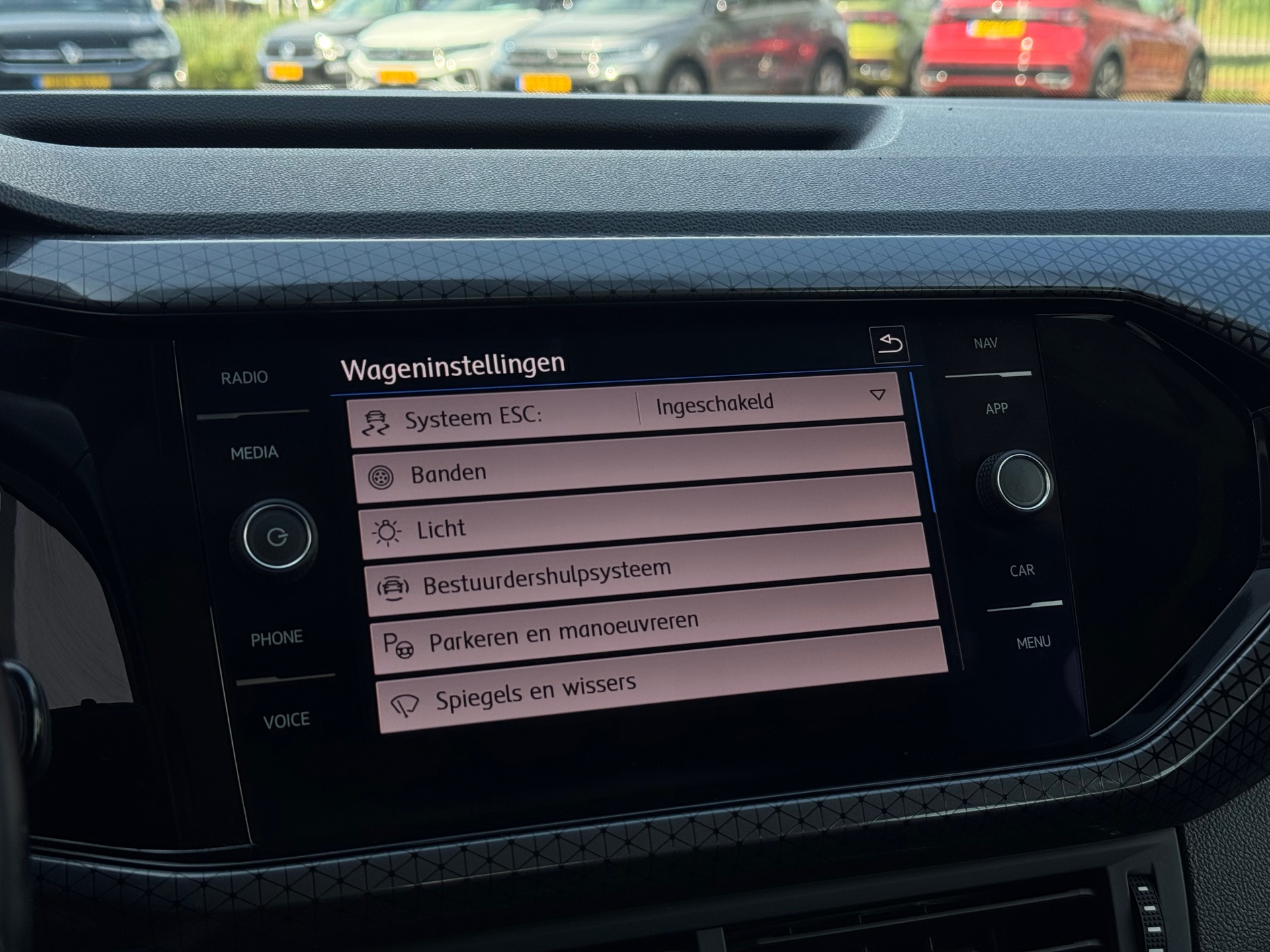 Foto van Volkswagen T-cross