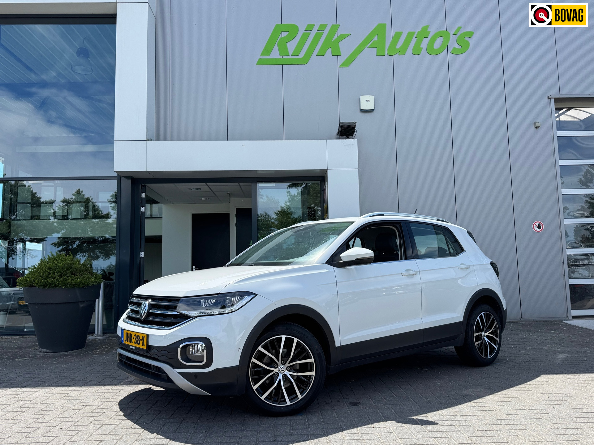 Volkswagen T-cross 1.0 TSI Style * Virtual Cockpit * Stoelverwarming * Clima * Navi 2020 - voorkant