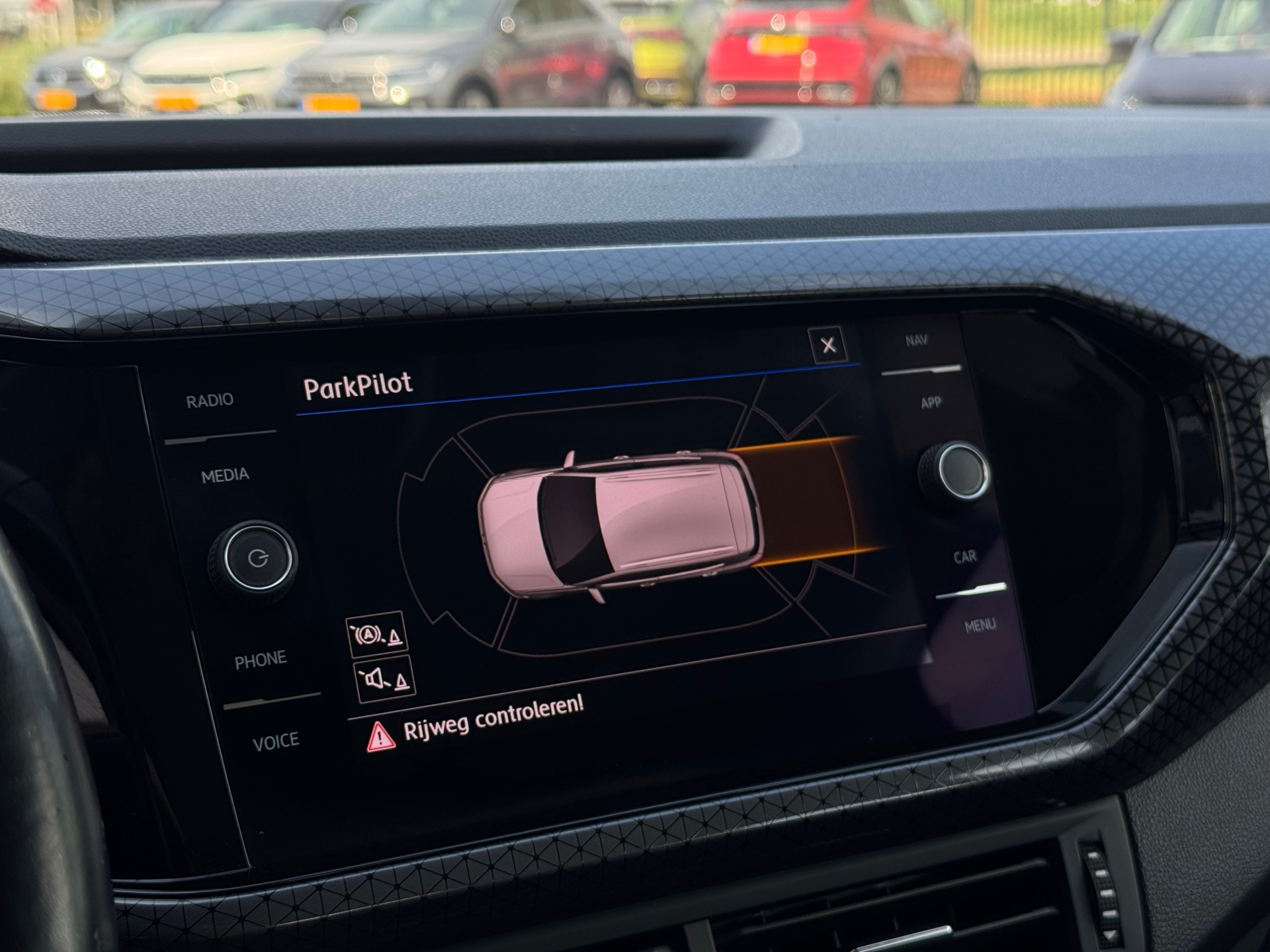Foto van Volkswagen T-cross