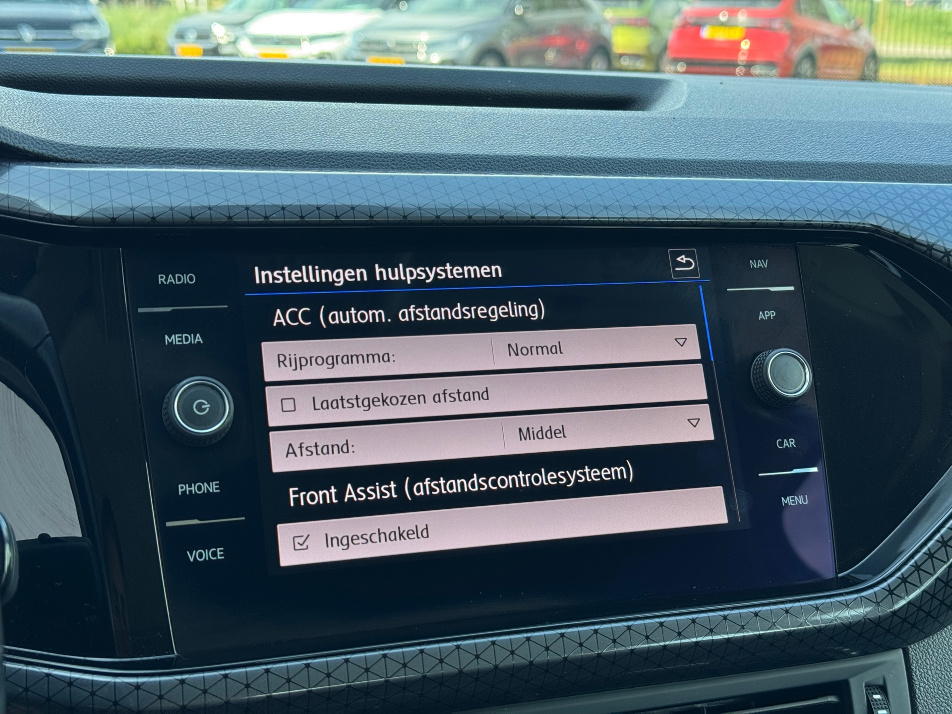 Foto van Volkswagen T-cross