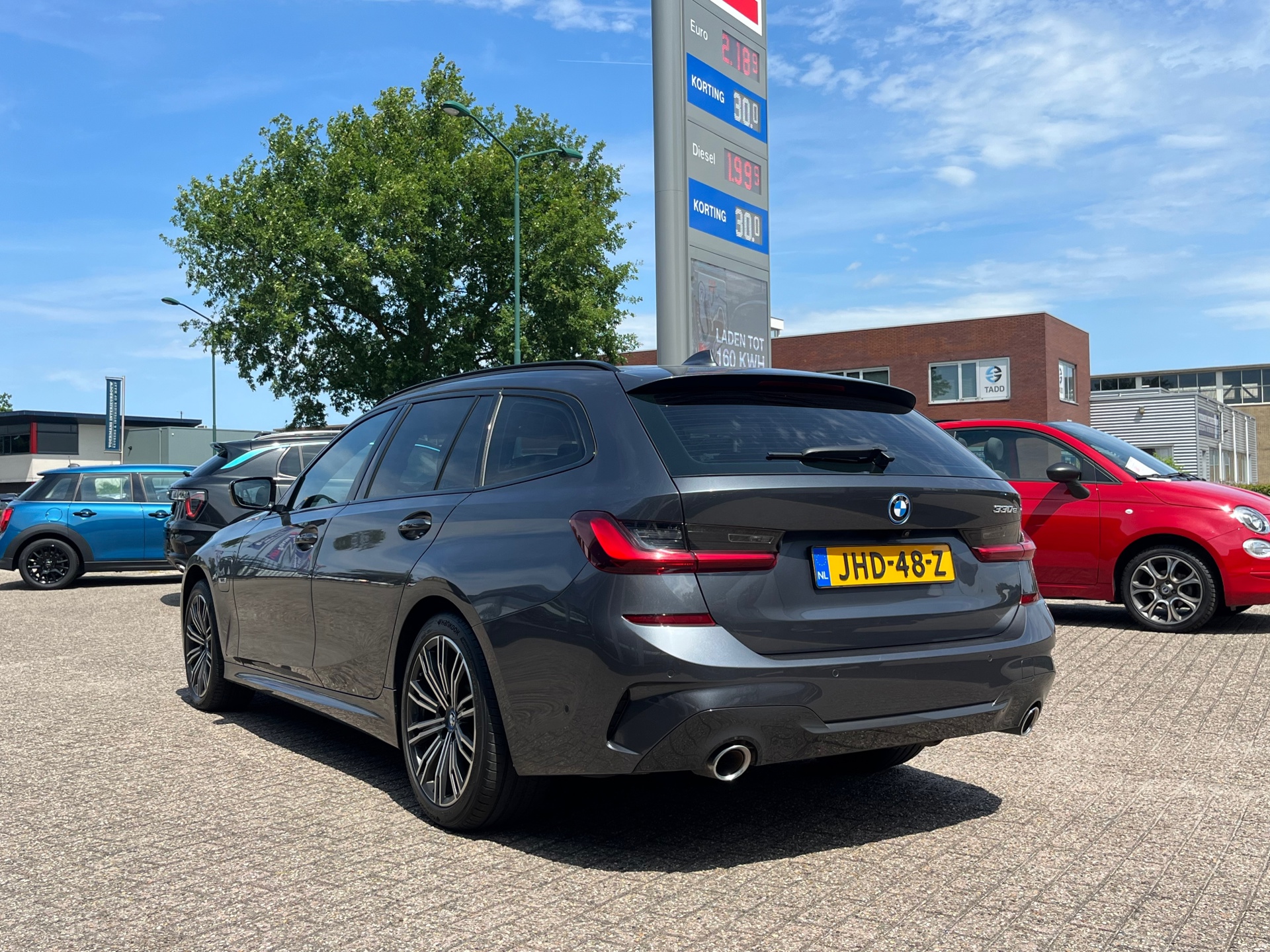 Foto van BMW 330e