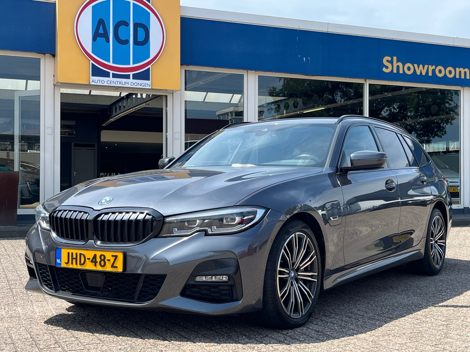 Foto van BMW 330e