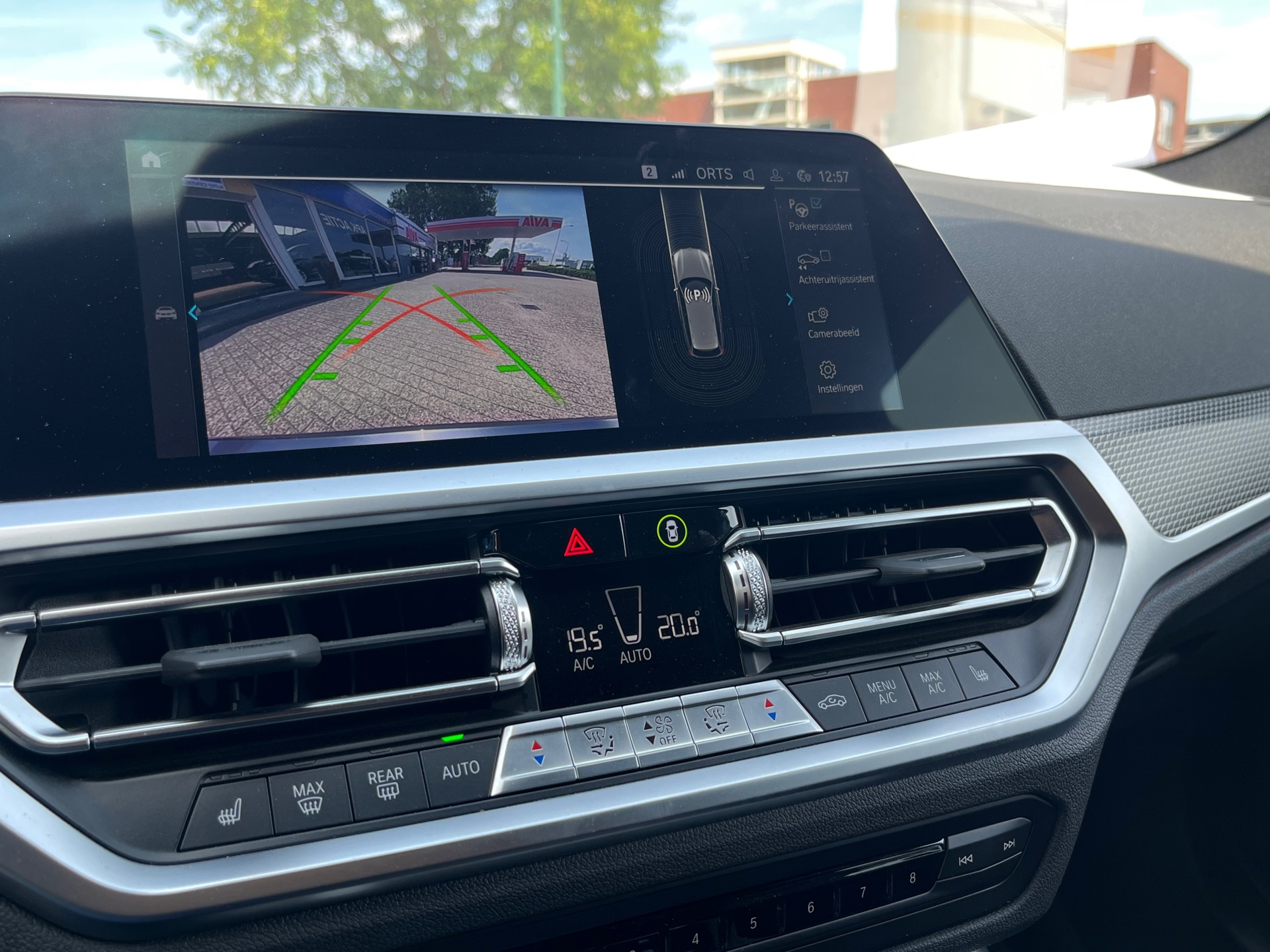 Foto van BMW 330e