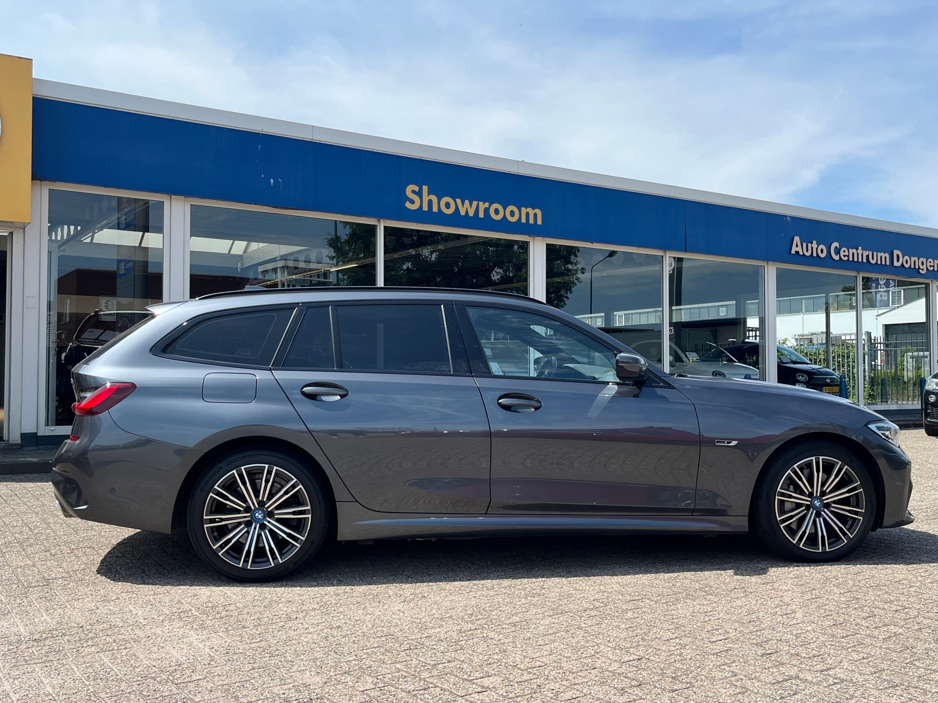 Foto van BMW 330e