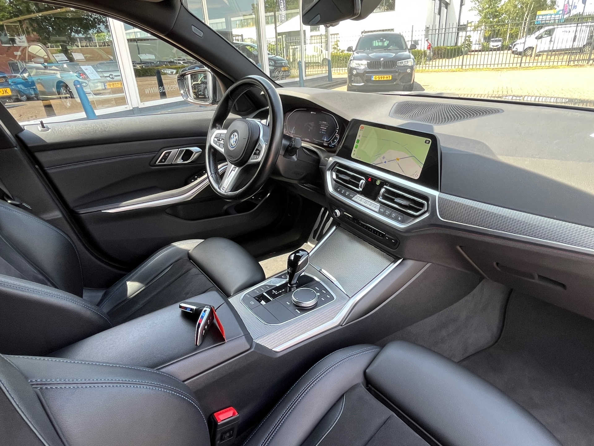 Foto van BMW 330e