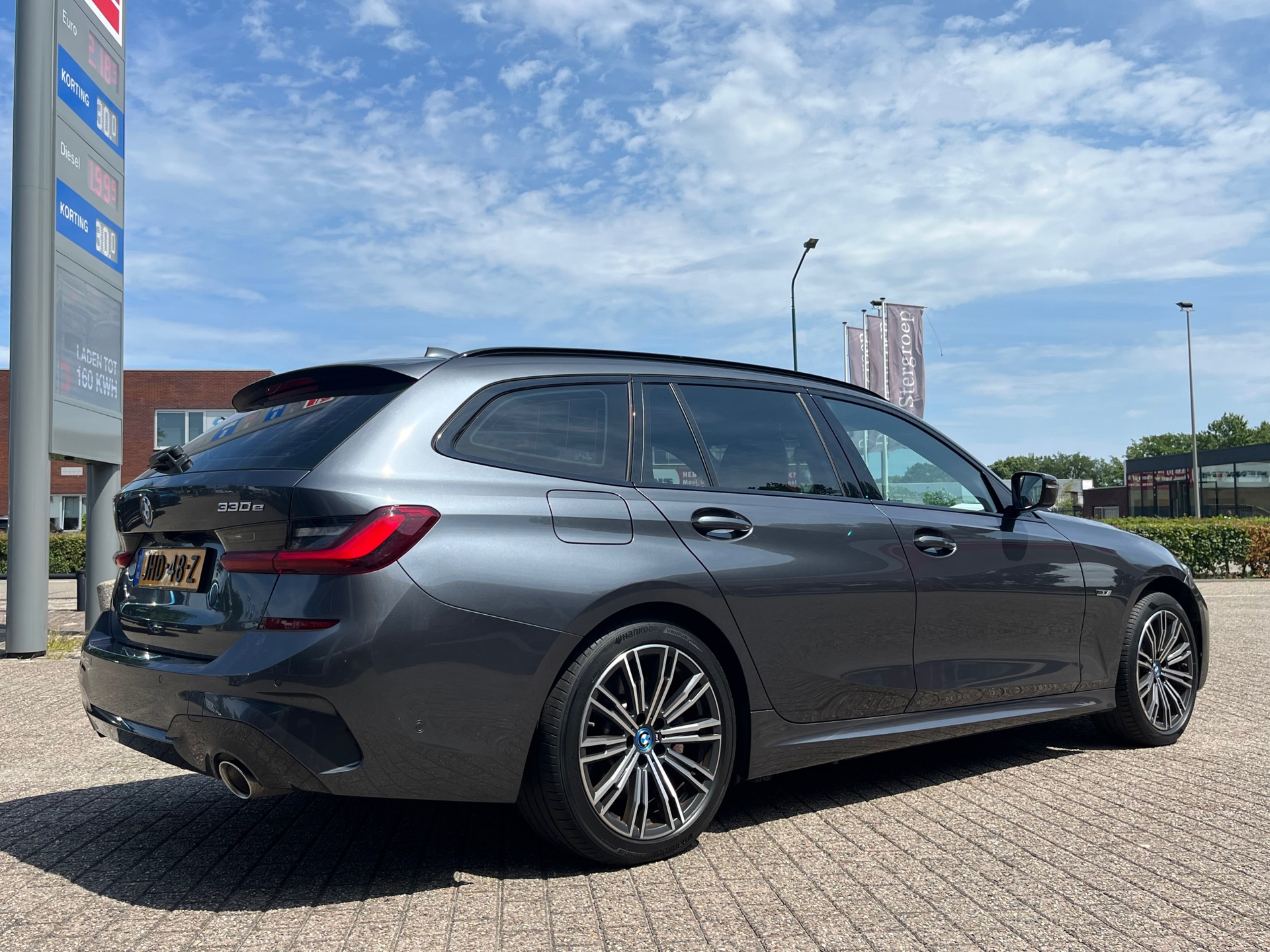 Foto van BMW 330e