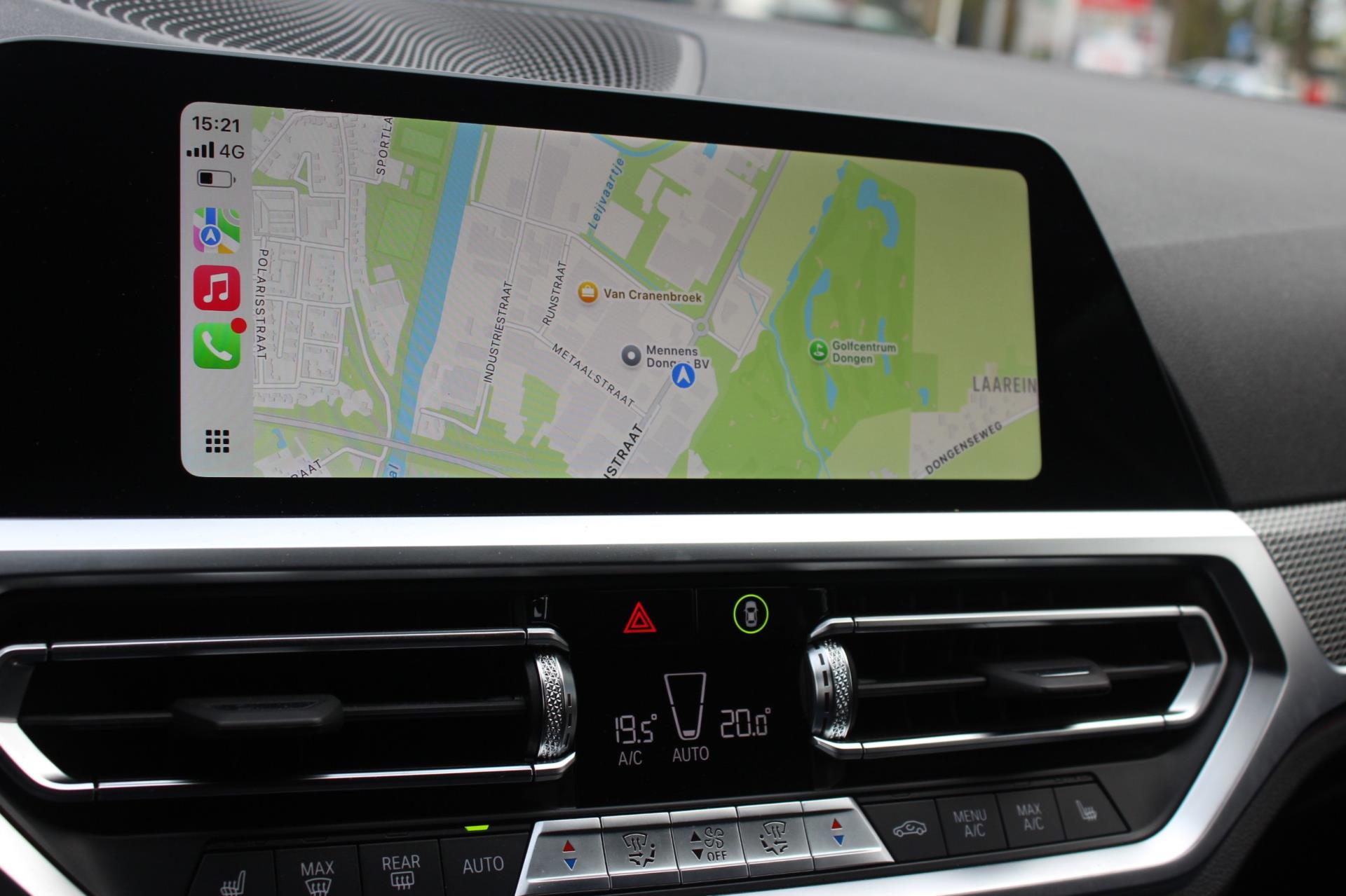 Foto van BMW 330e