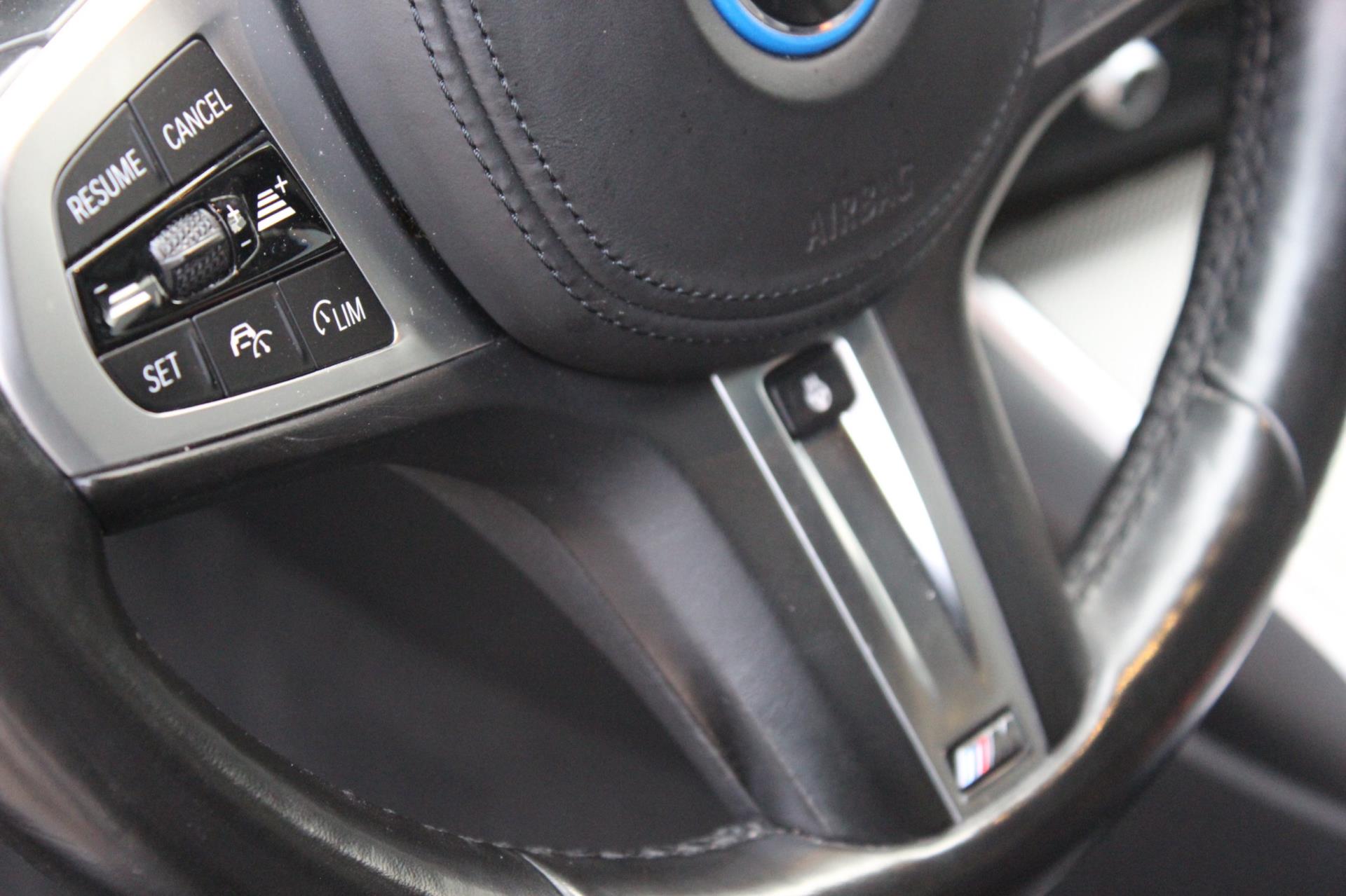 Foto van BMW 330e