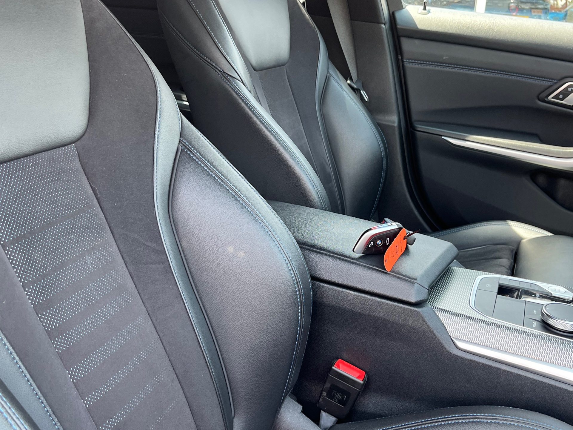 Foto van BMW 330e
