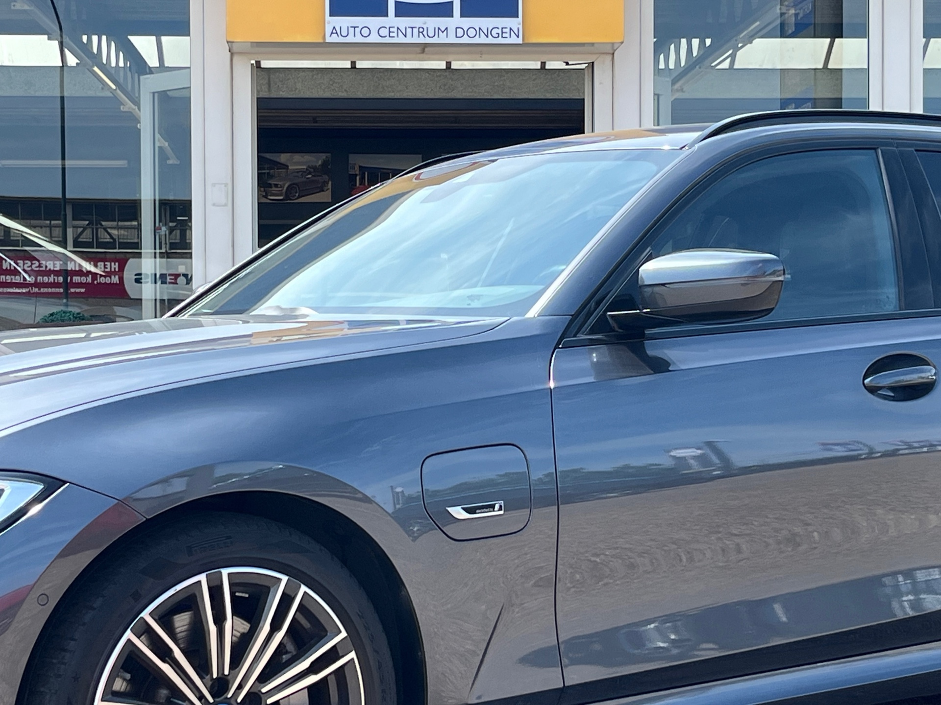 Foto van BMW 330e