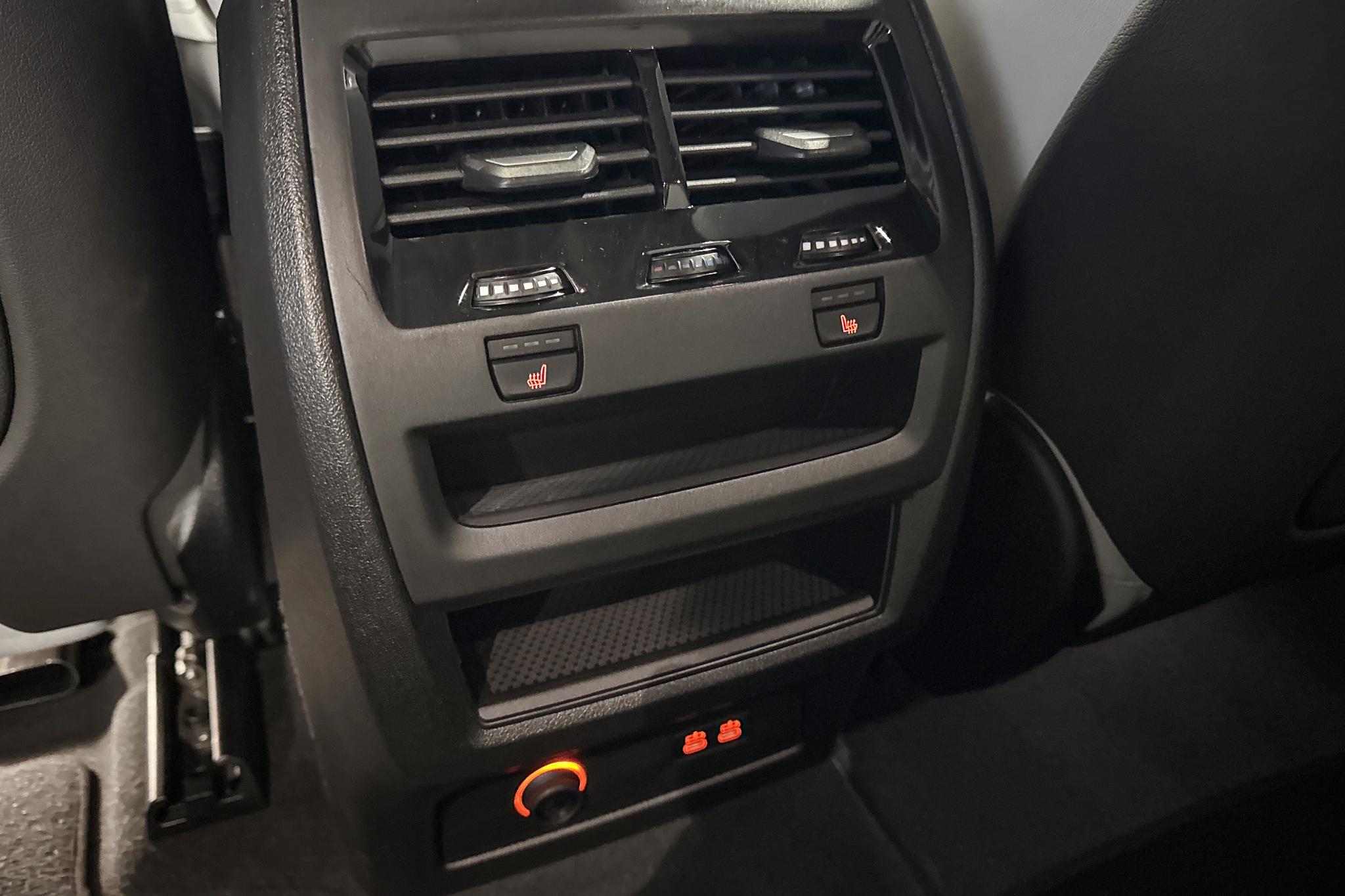 Foto van BMW X5 Xdrive50e