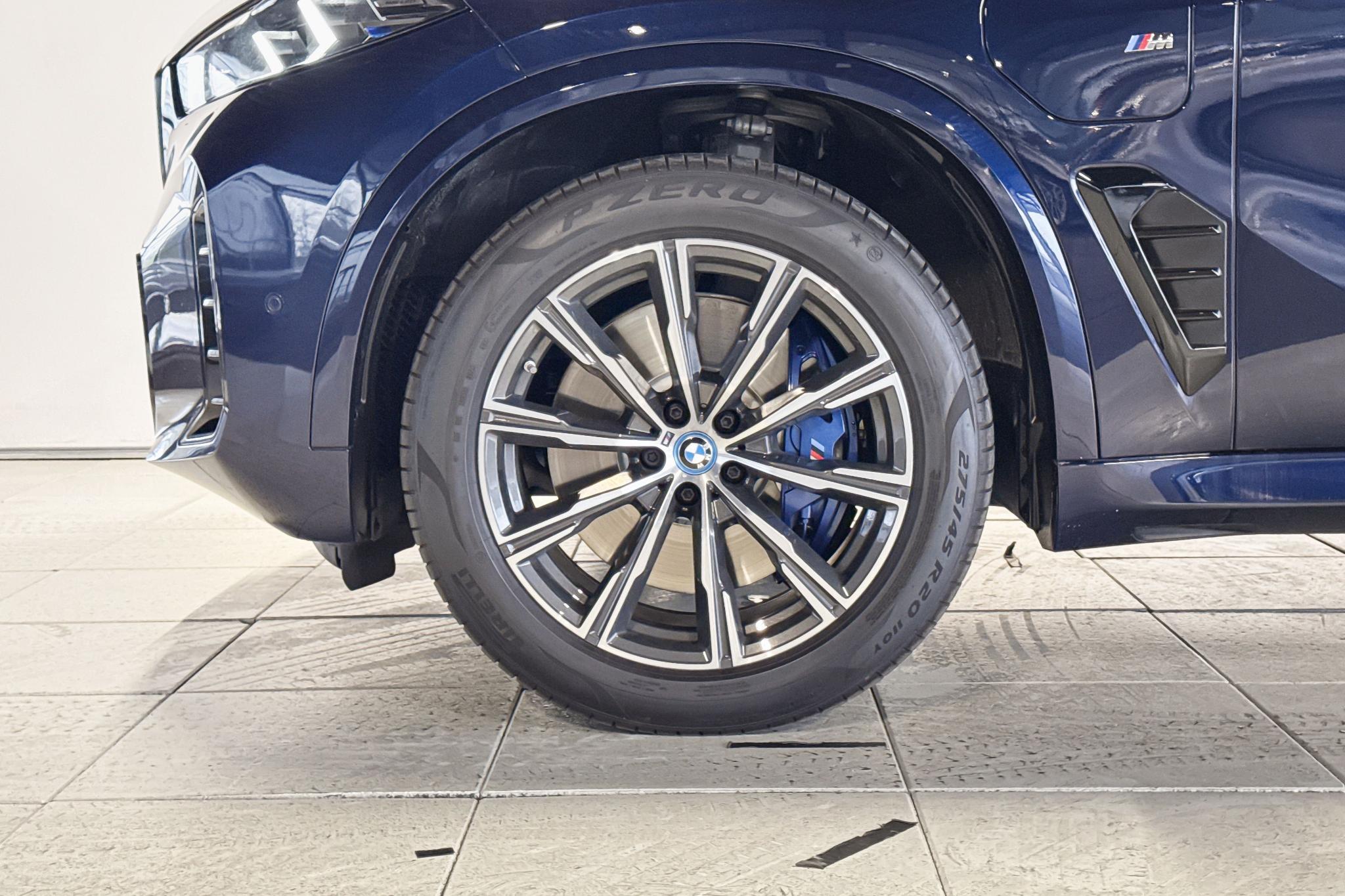 Foto van BMW X5 Xdrive50e