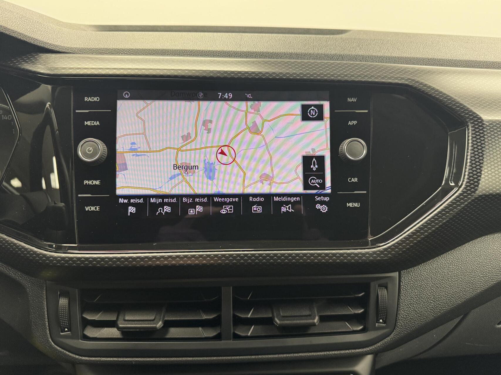 Foto van Volkswagen T-cross