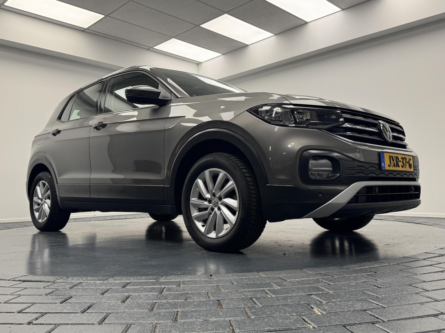 Foto van Volkswagen T-cross