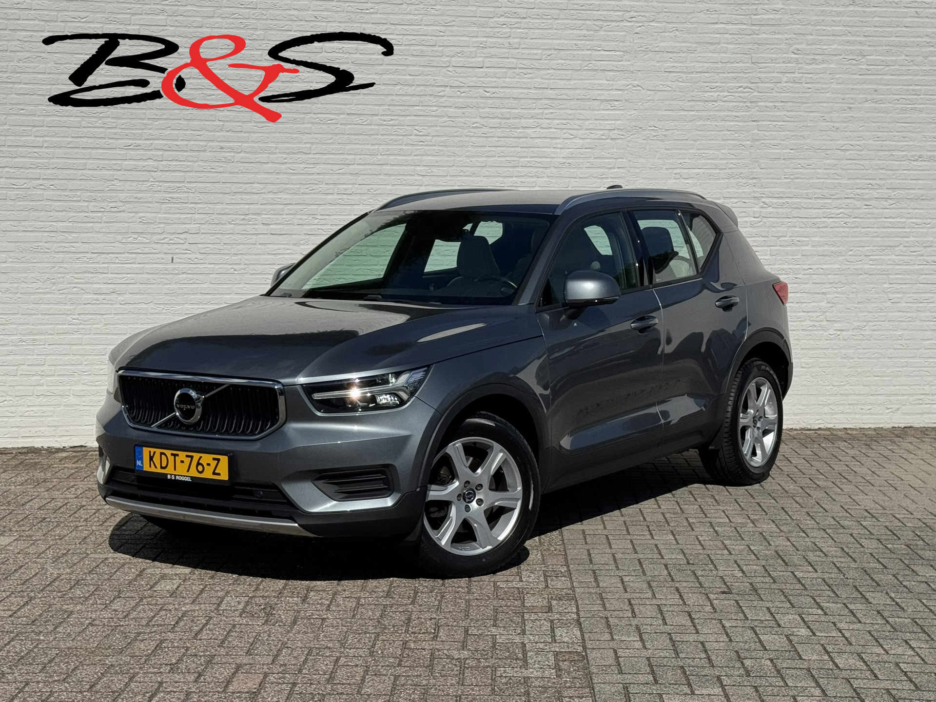 Volvo XC40 2.0 T4 Automaat Pdc Clima Cruise Trekhaak Led Dab+ Bluetooth Leder 2018 - voorkant