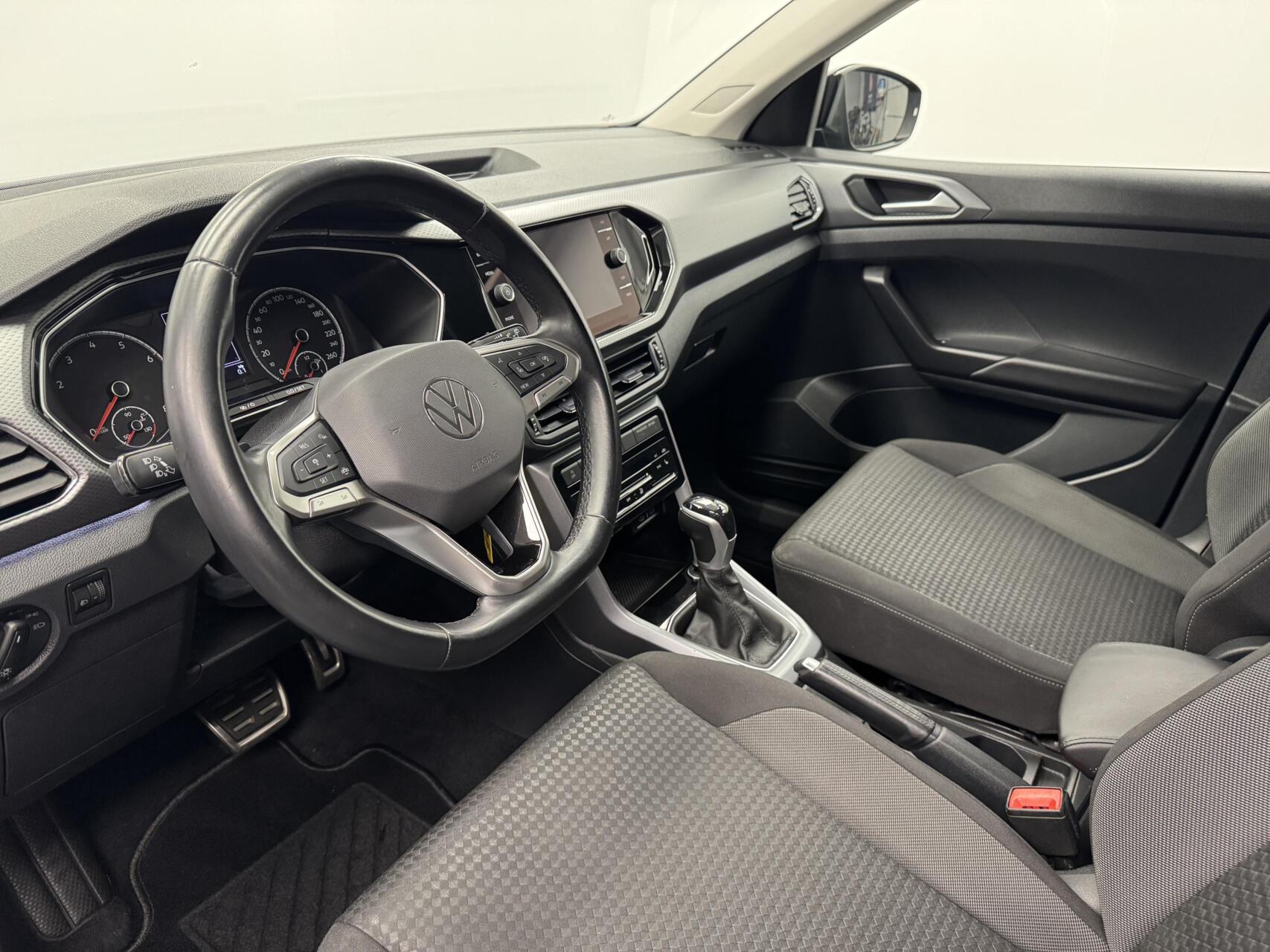 Foto van Volkswagen T-cross
