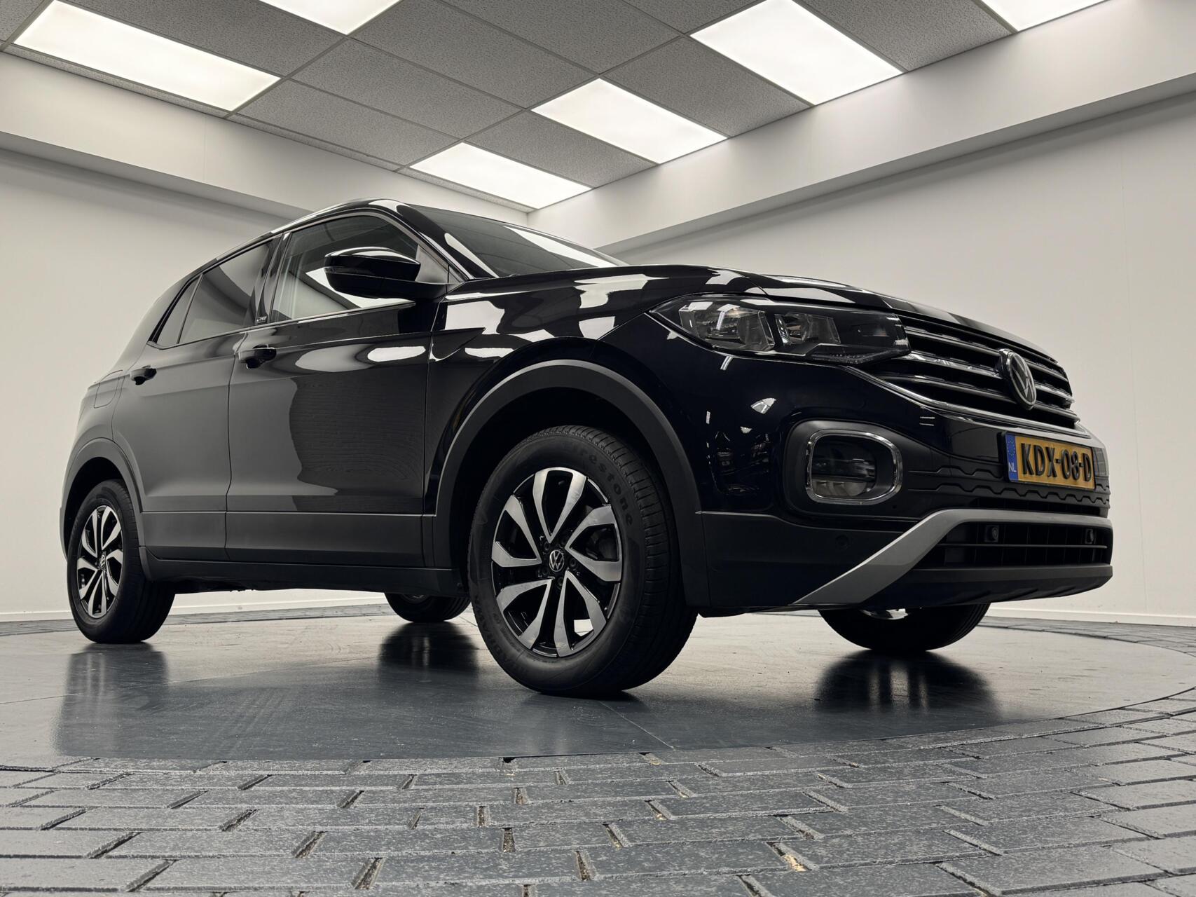 Foto van Volkswagen T-cross