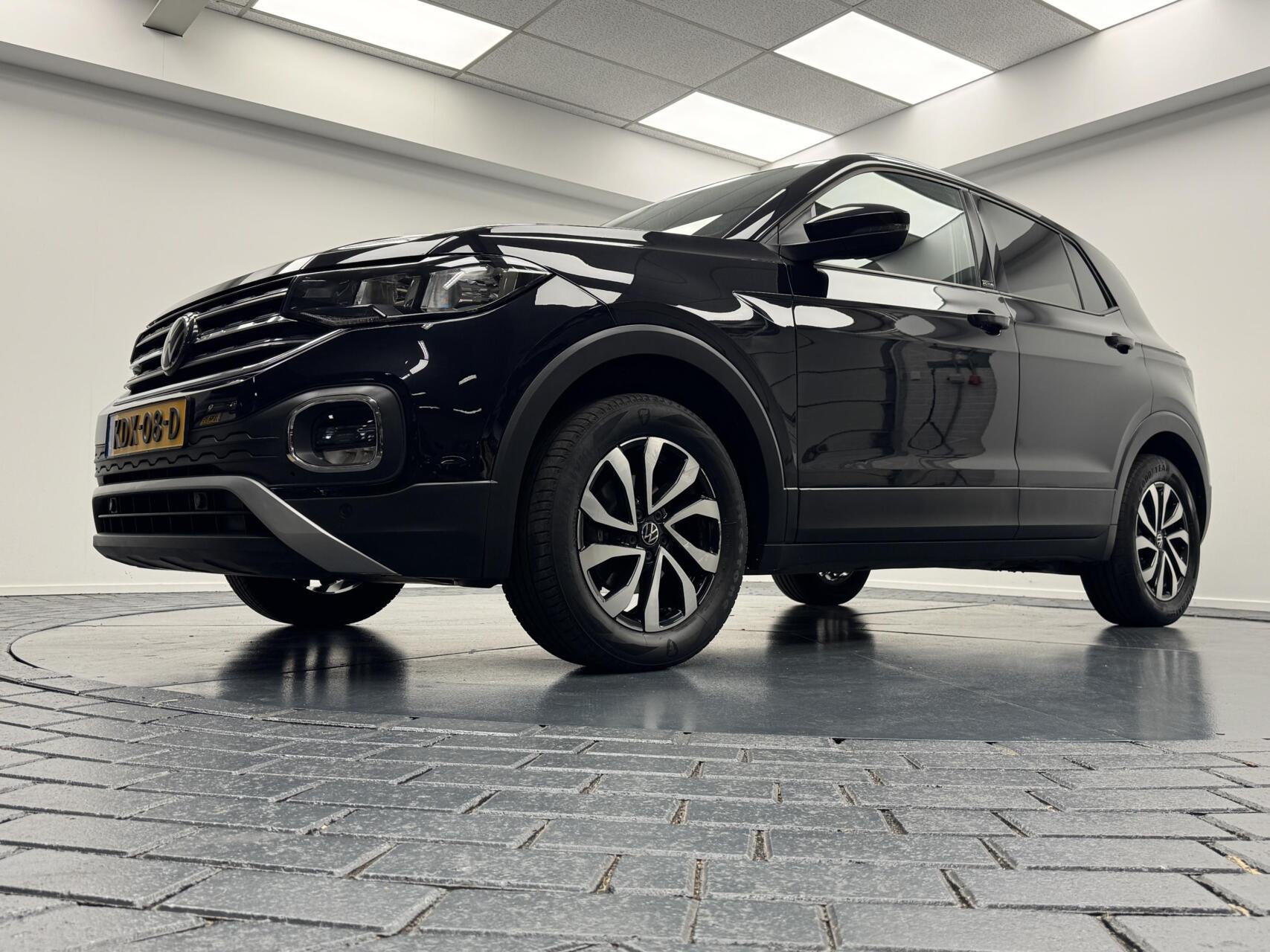 Foto van Volkswagen T-cross