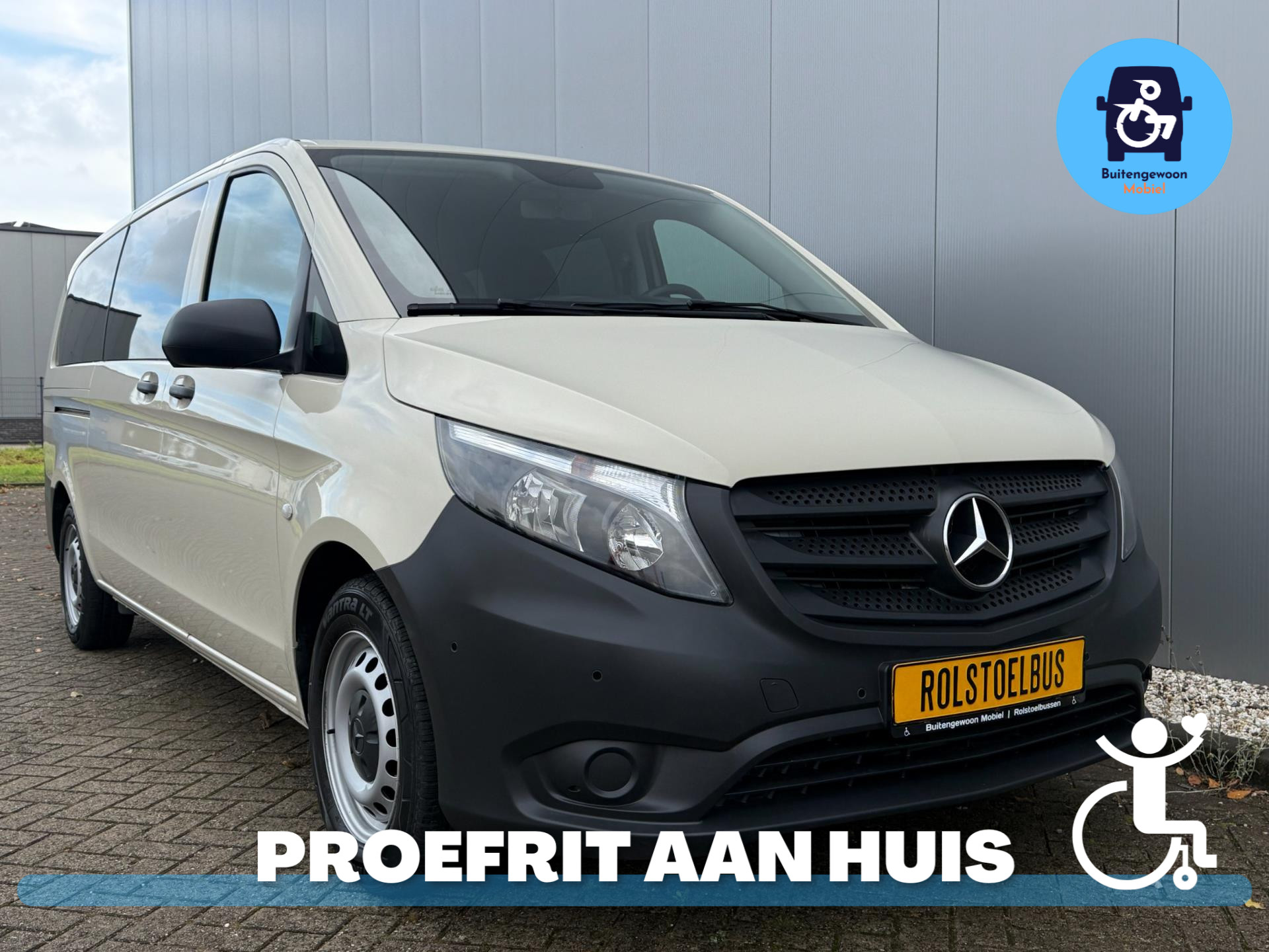 Mercedes-Benz Vito Tourer GROEPSVERVOER Rolstoelbus BTW Auto 6 Pers. 2019 - voorkant