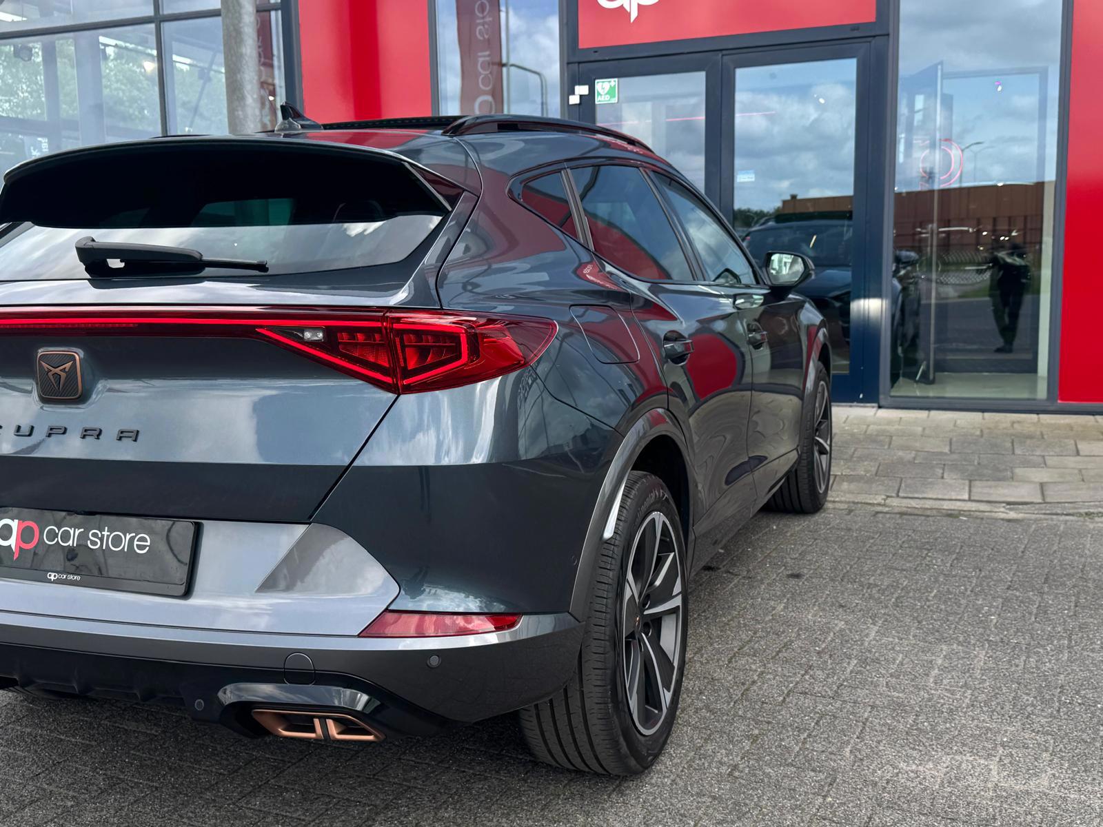 Foto van Cupra Formentor VZ E-hybrid