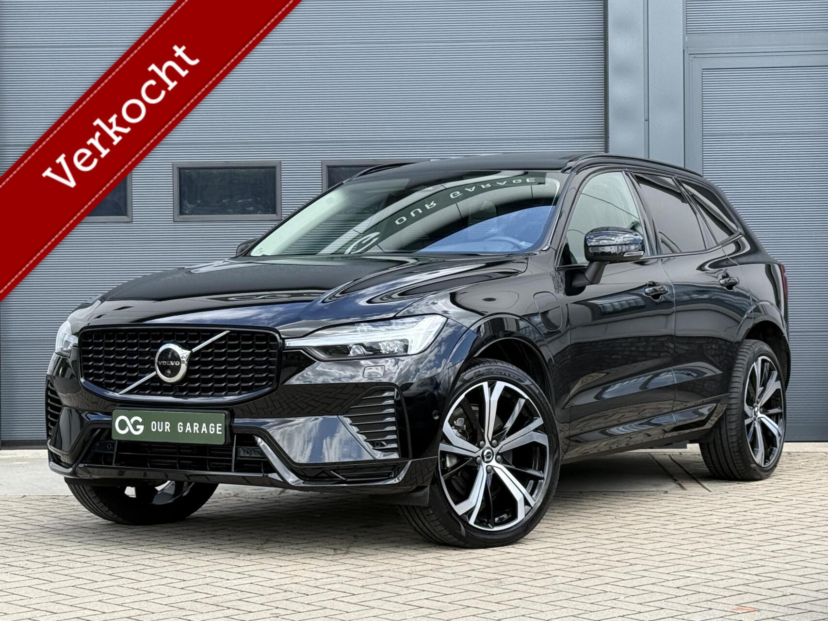 Volvo Xc60 T6 Plug-in hybrid AWD Plus Dark|BLIS|Pano|H&K|21" 2023 - voorkant