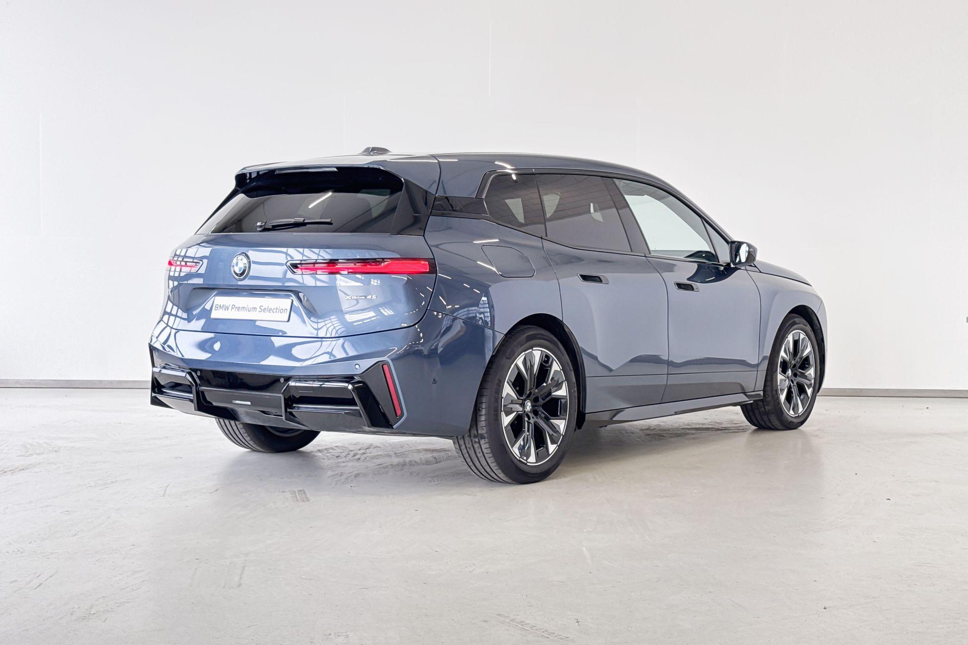 Foto van BMW Ix