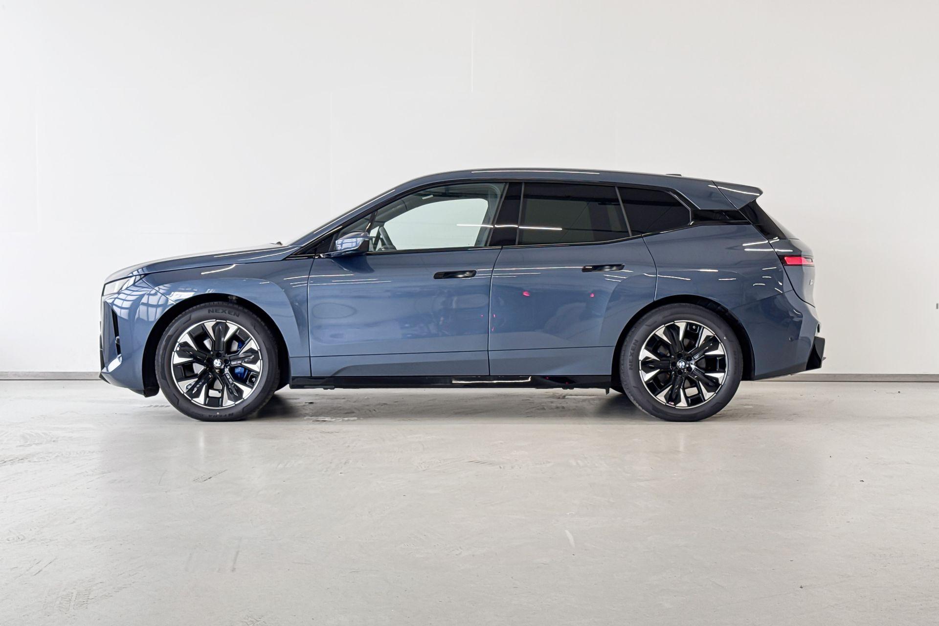 Foto van BMW Ix