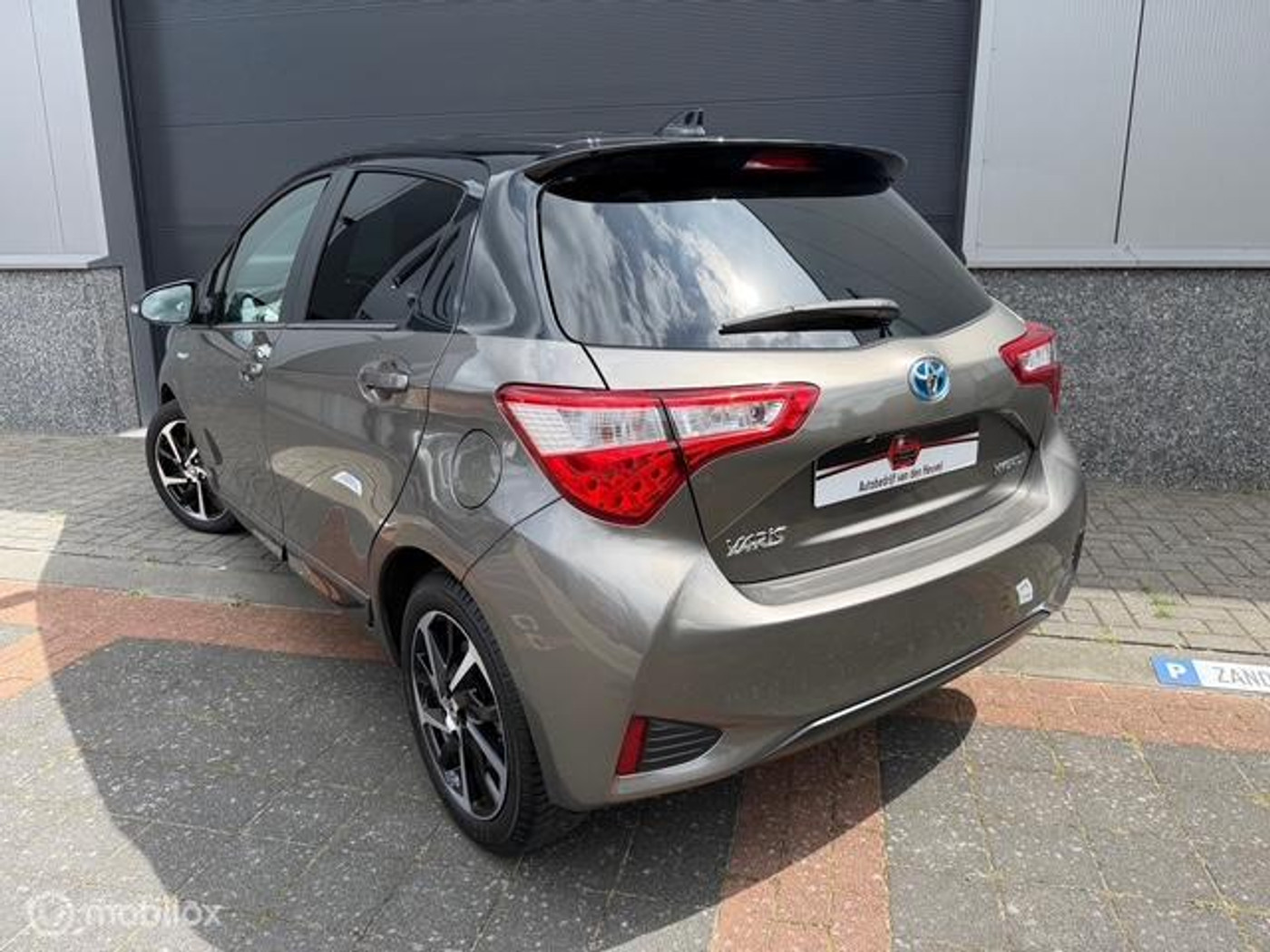 Foto van Toyota Toyota Yaris Hybrid