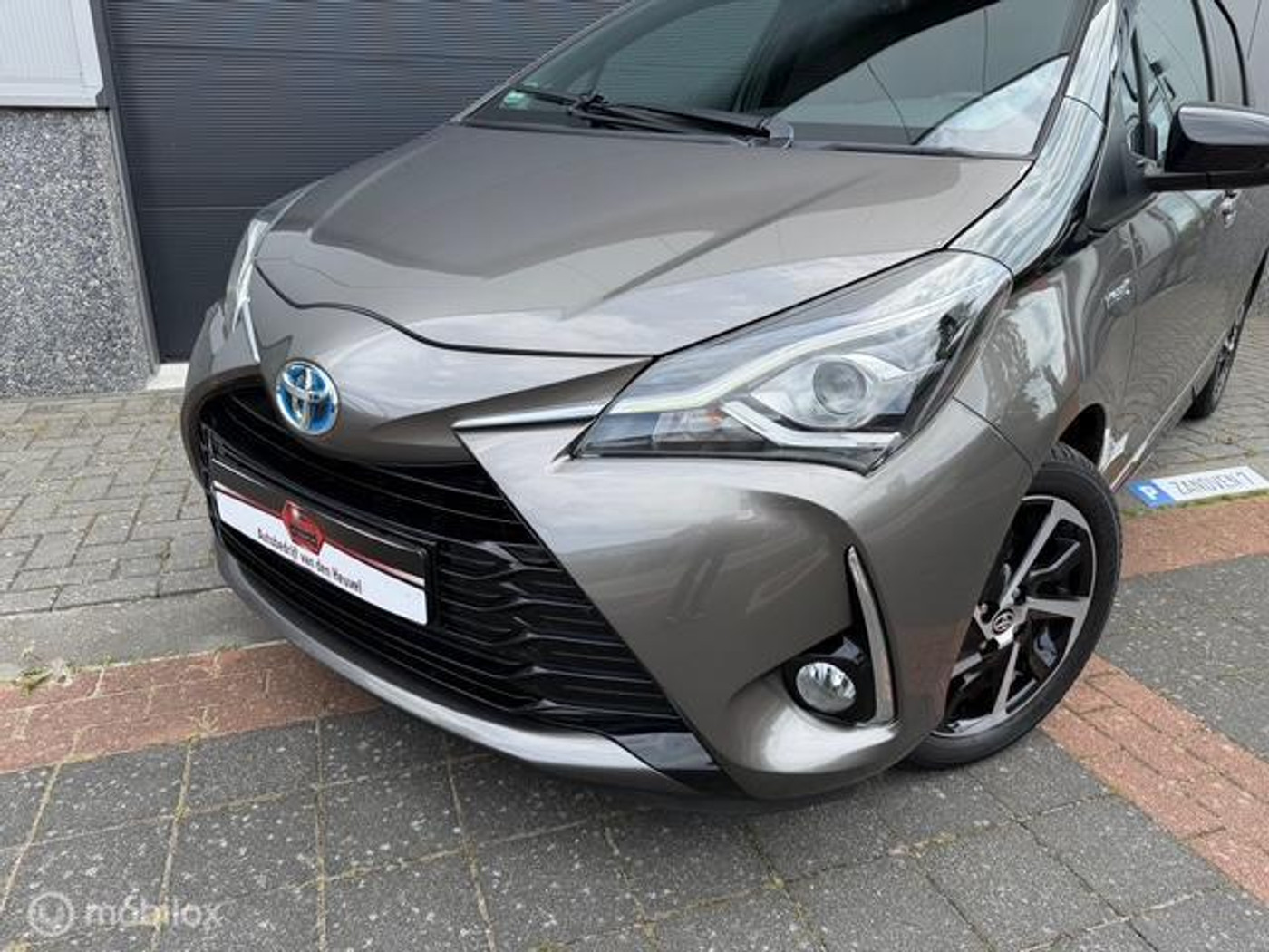 Foto van Toyota Toyota Yaris Hybrid