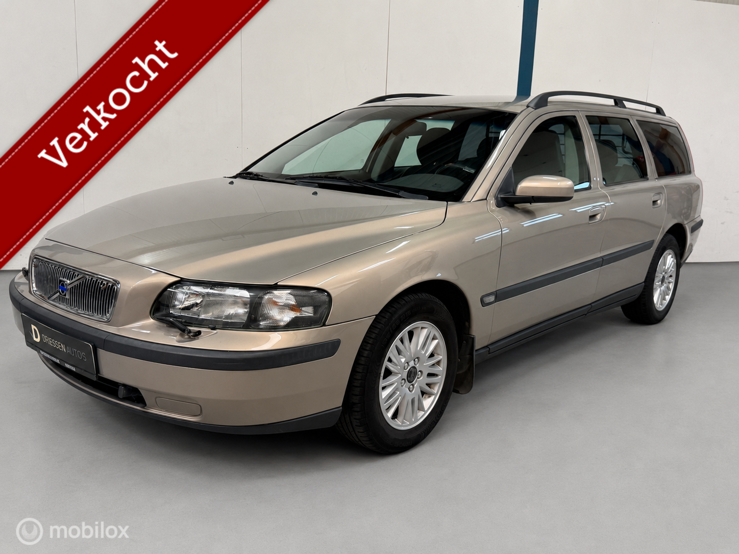 Volvo V70 2.4 Comfort Line 2E EIGENAAR / 105.000KM 2003 - voorkant