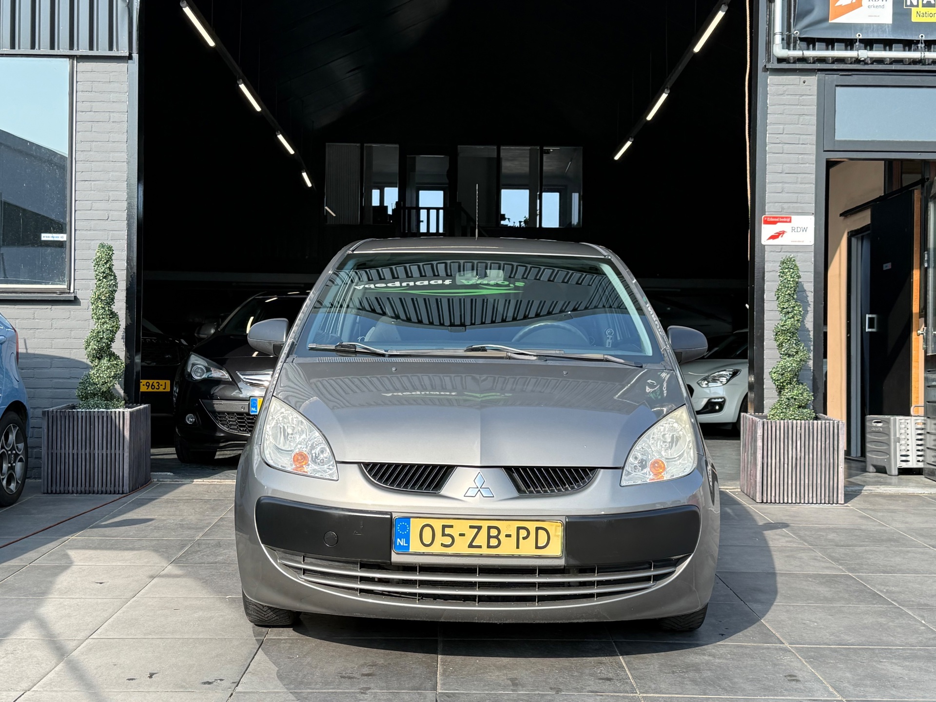 Foto van Mitsubishi Colt
