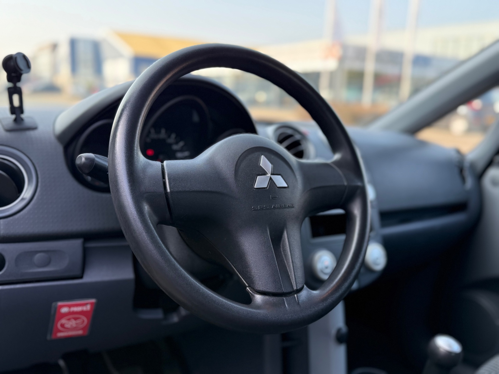 Foto van Mitsubishi Colt