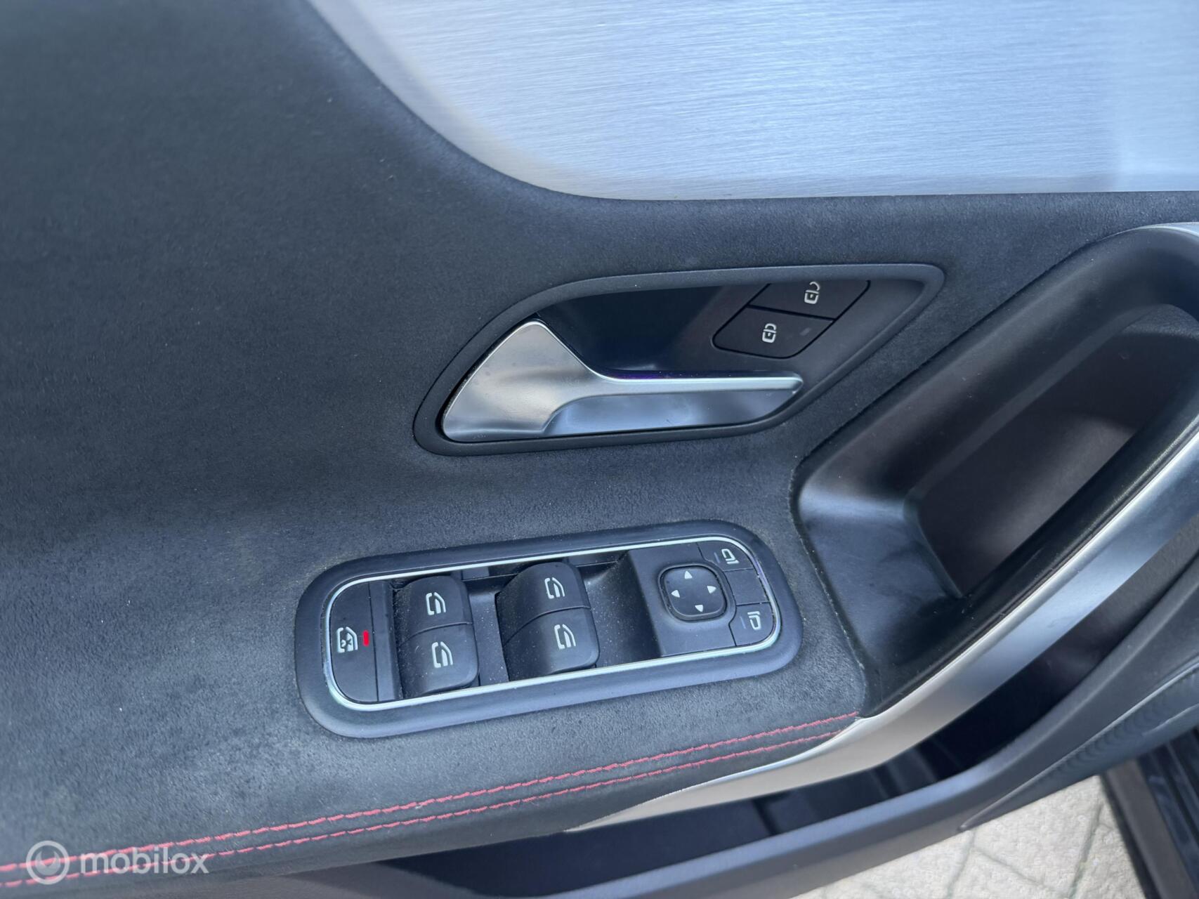 Foto van Mercedes-Benz A 200