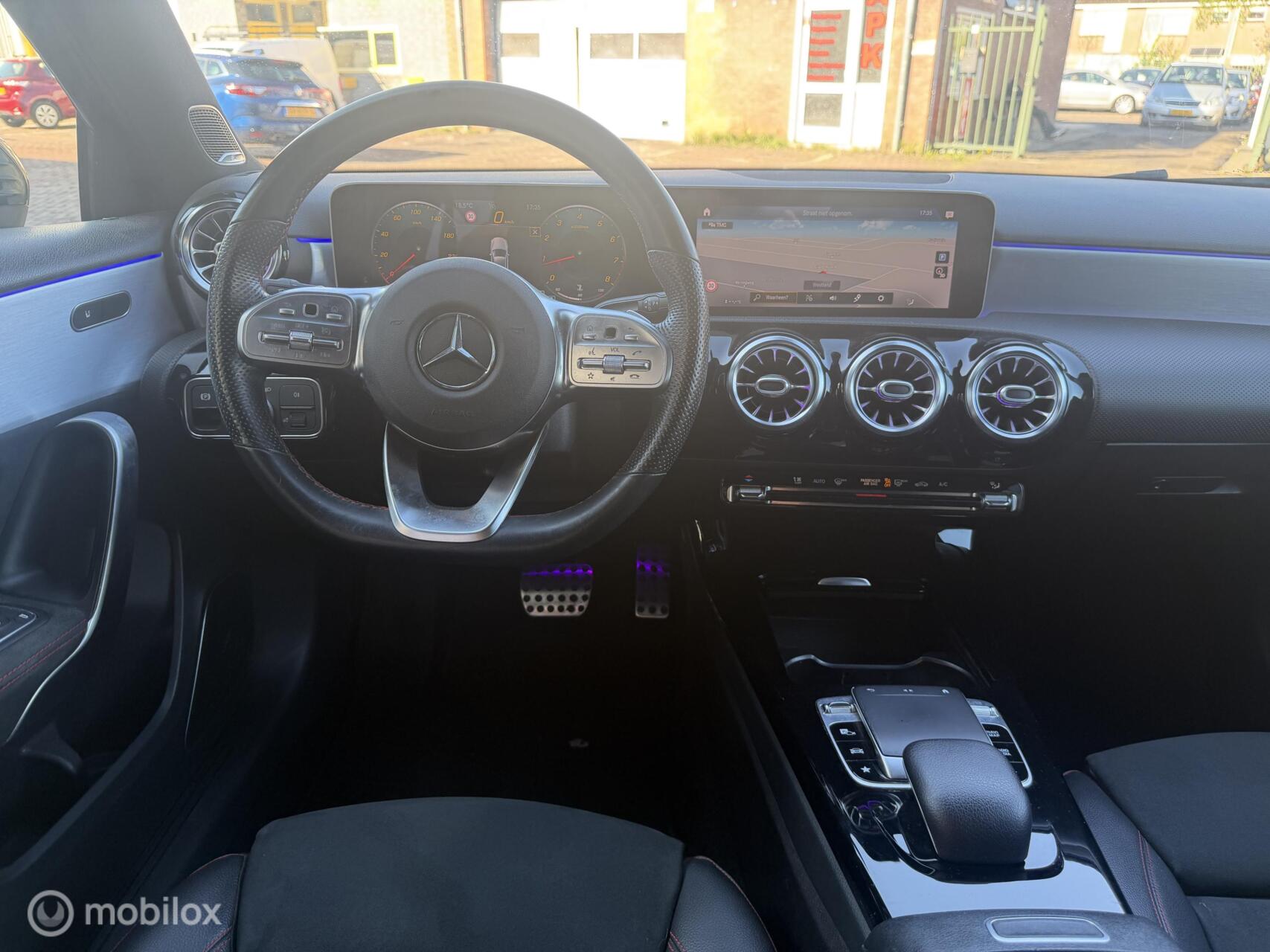 Foto van Mercedes-Benz A 200