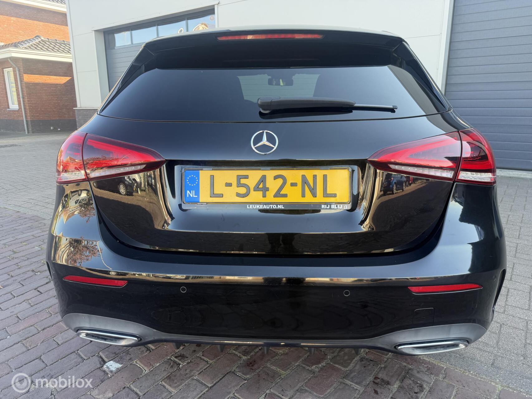Foto van Mercedes-Benz A 200