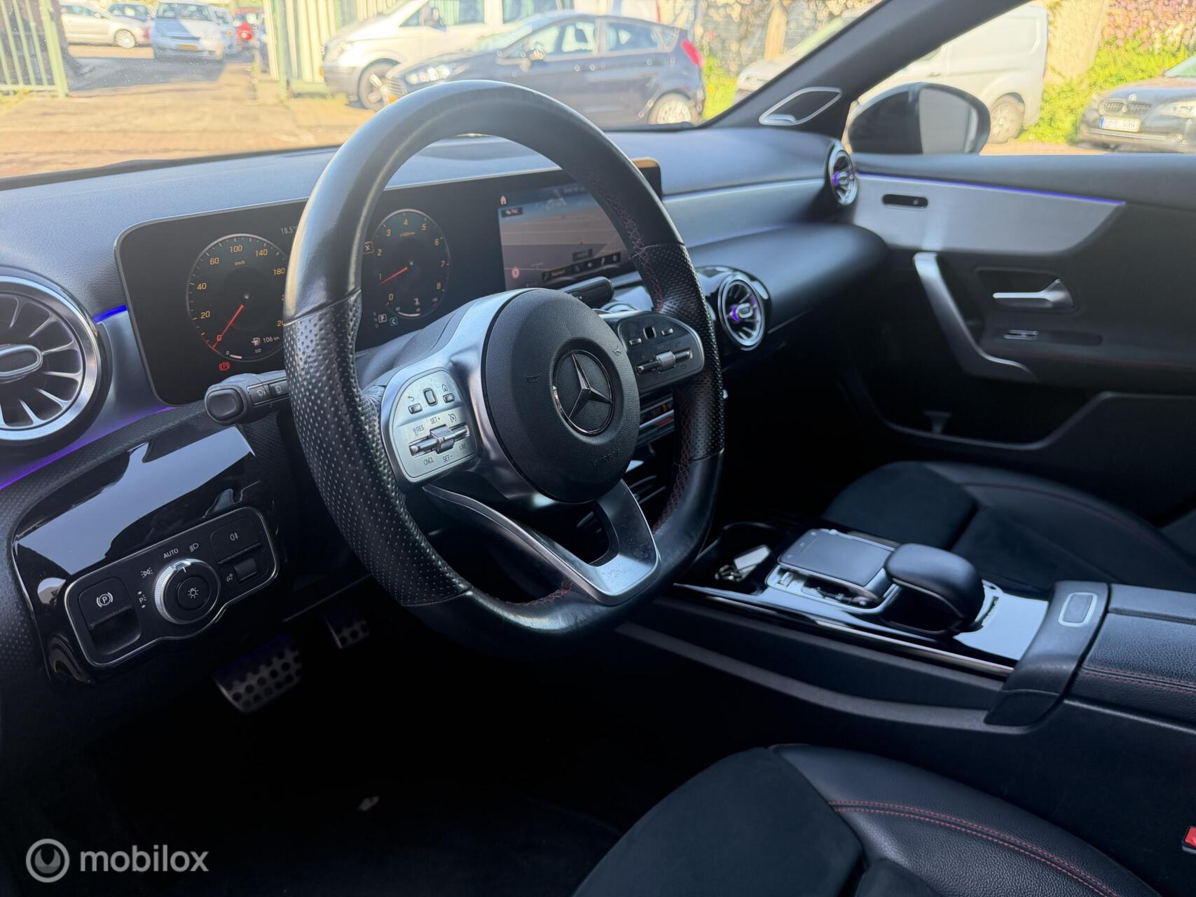 Foto van Mercedes-Benz A 200