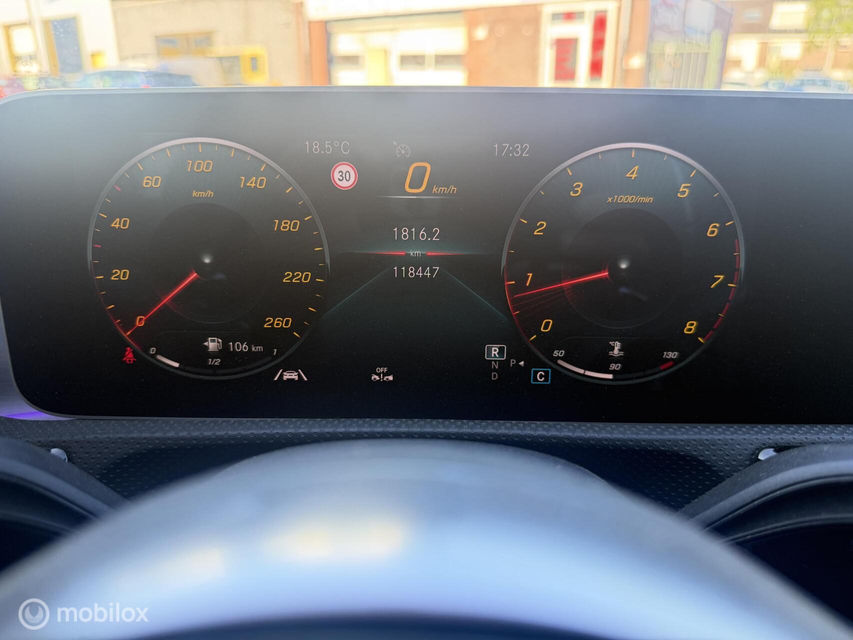 Foto van Mercedes-Benz A 200