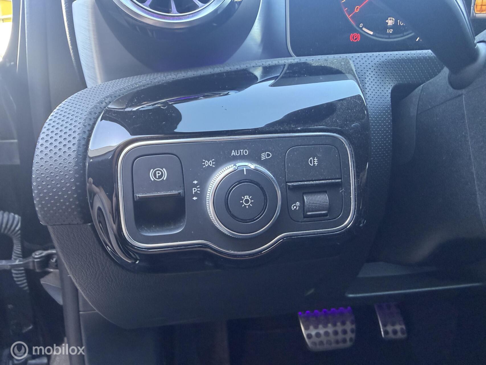 Foto van Mercedes-Benz A 200