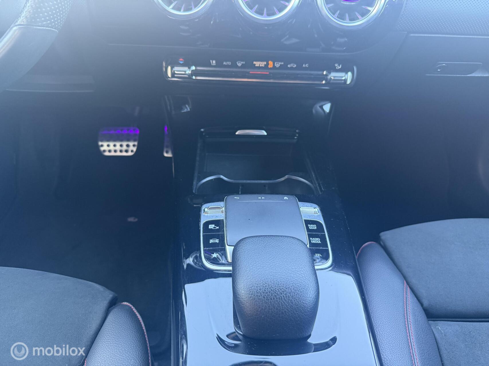 Foto van Mercedes-Benz A 200