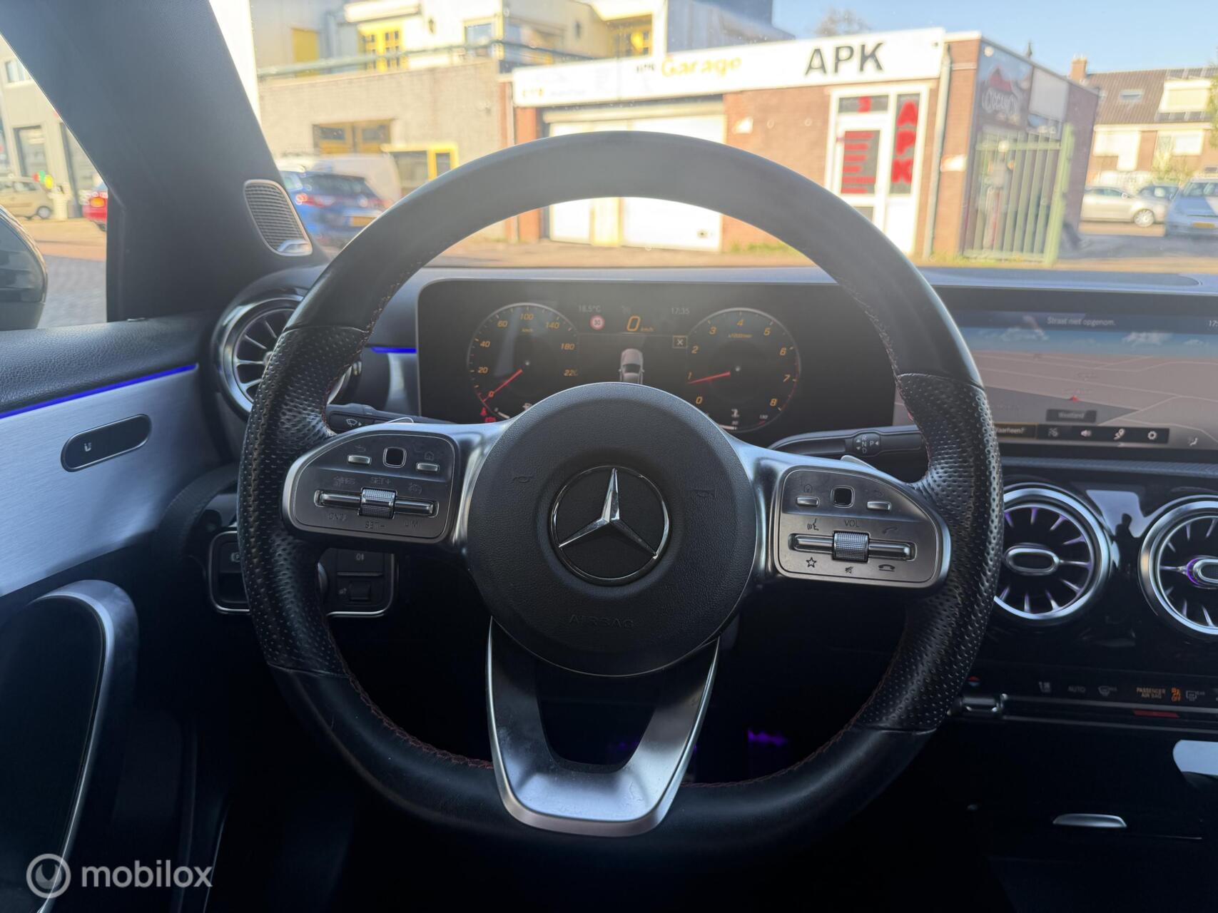 Foto van Mercedes-Benz A 200