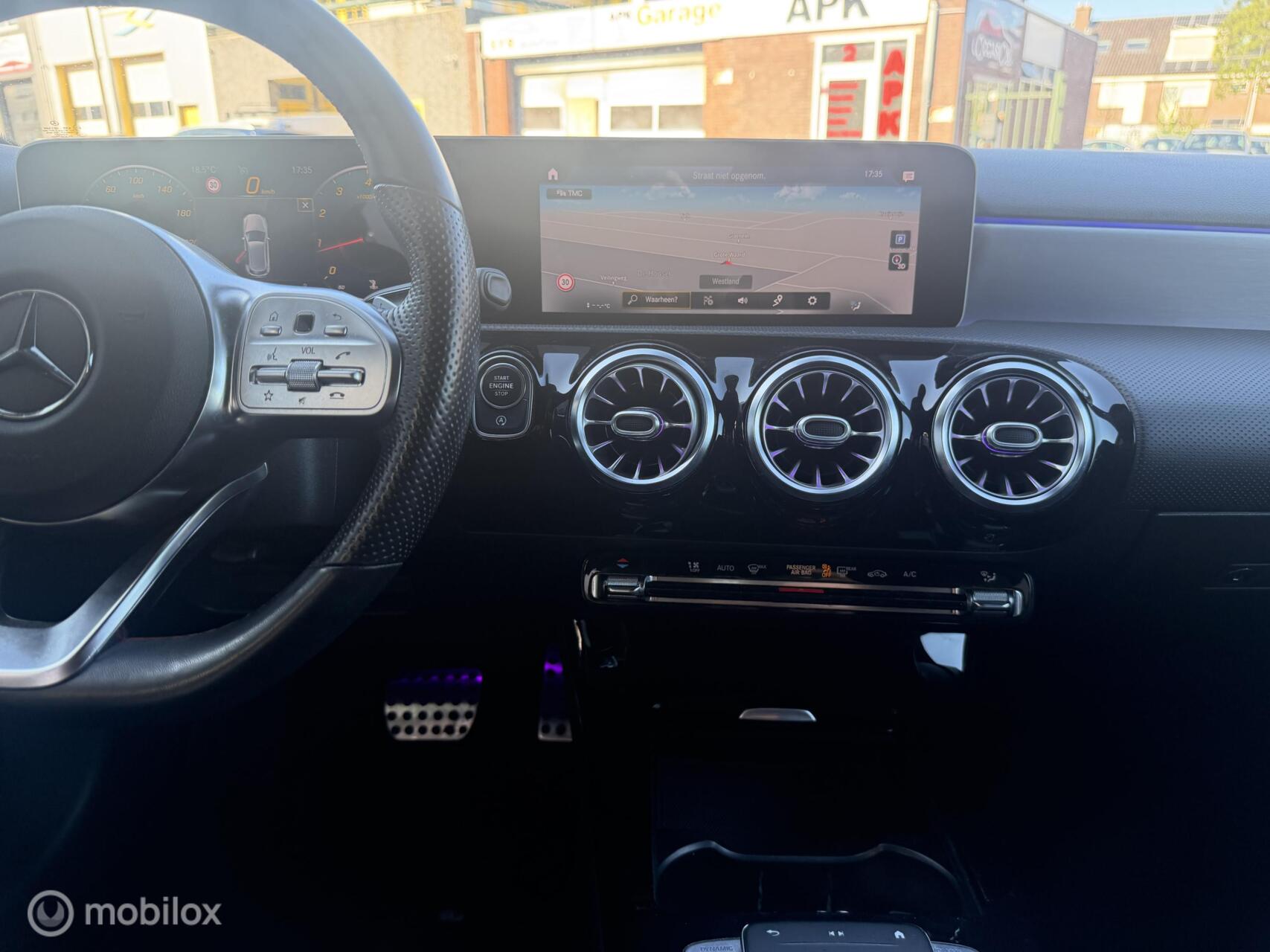 Foto van Mercedes-Benz A 200
