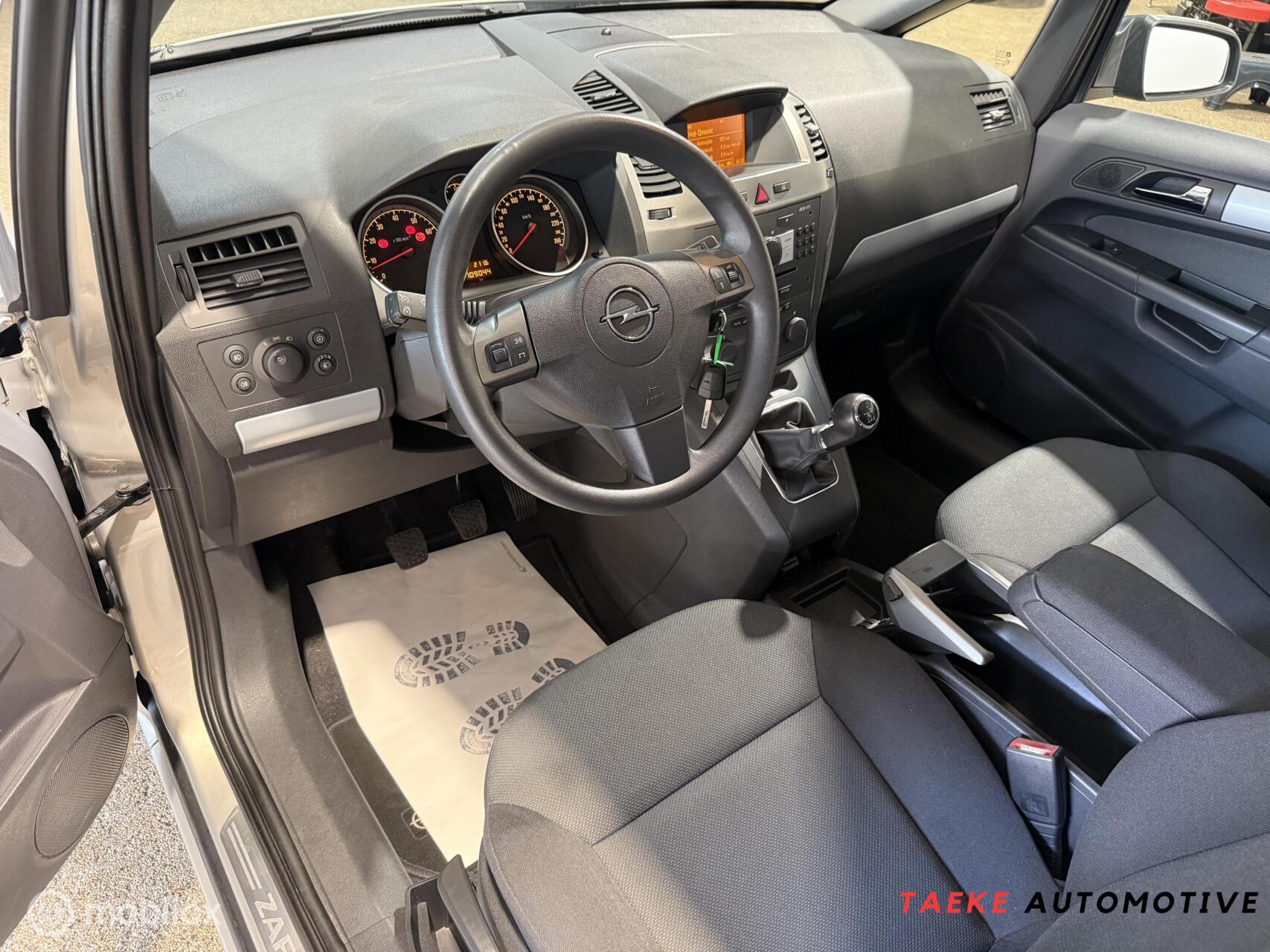 Foto van Opel Zafira