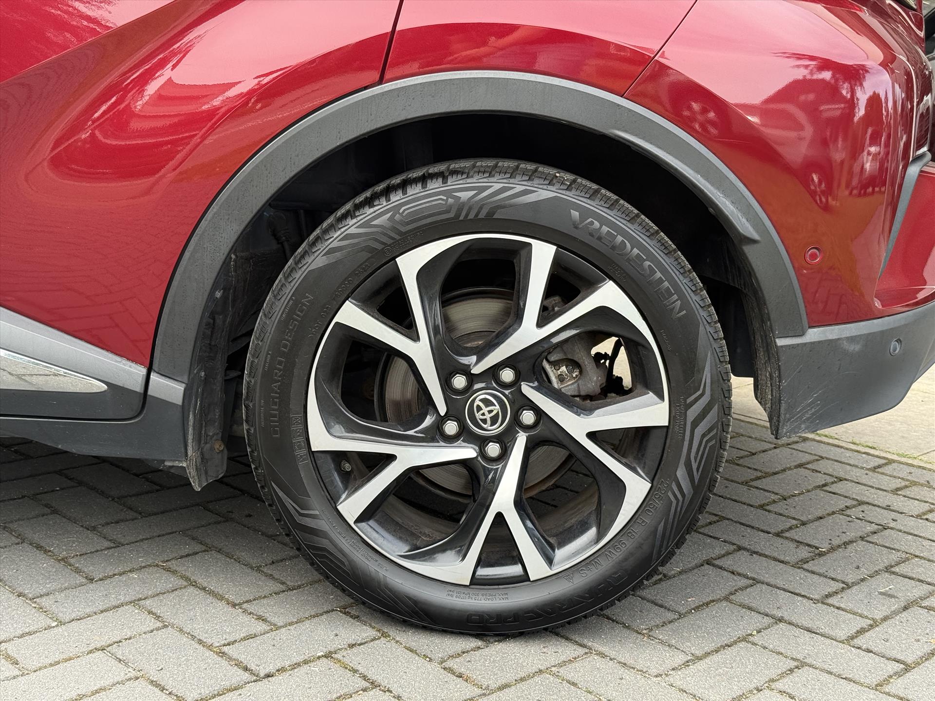 Foto van Toyota Toyota C-hr